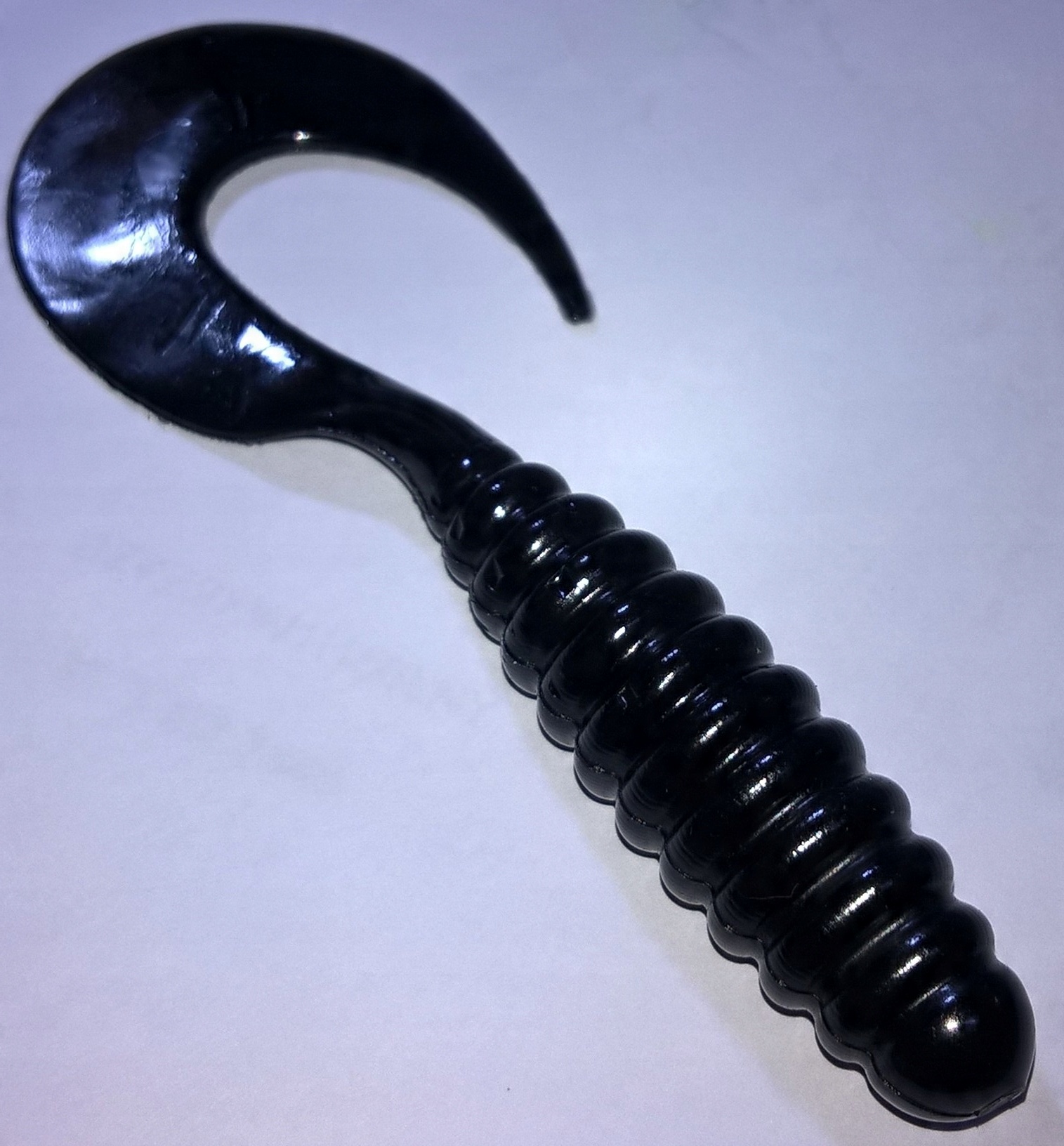 

Manns Twister 10cm Czarny