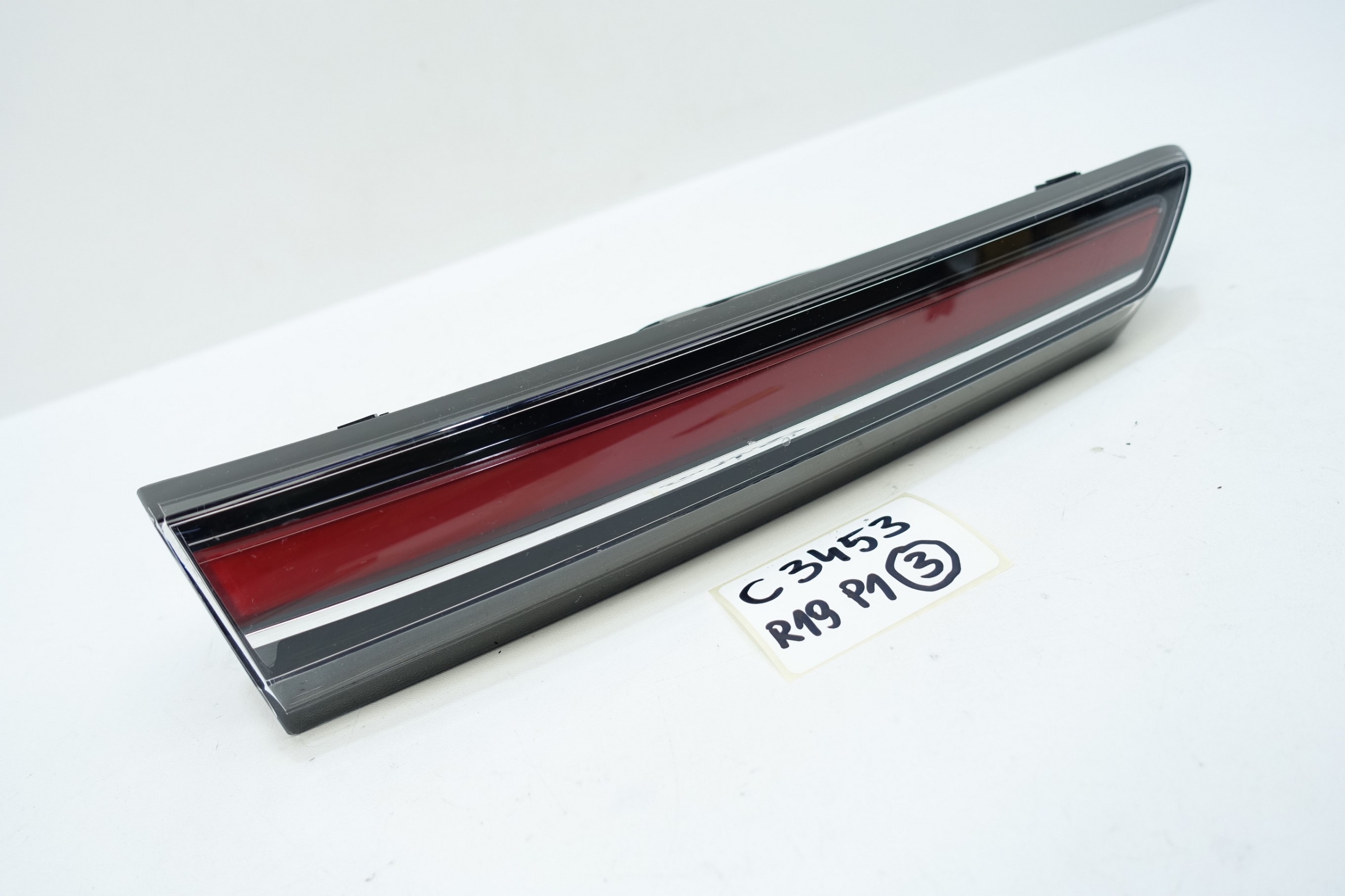 light left rear part left rear OPEL MOKKA B II 2020