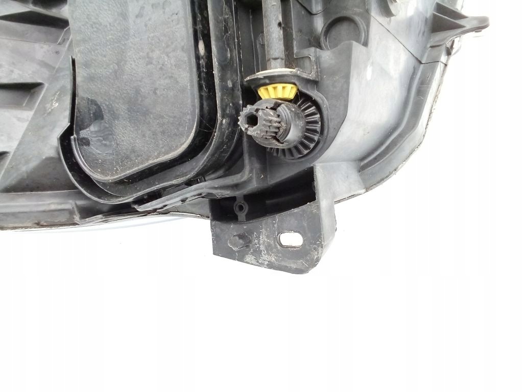 Opel Corsa D light left front front 89313299 EU
