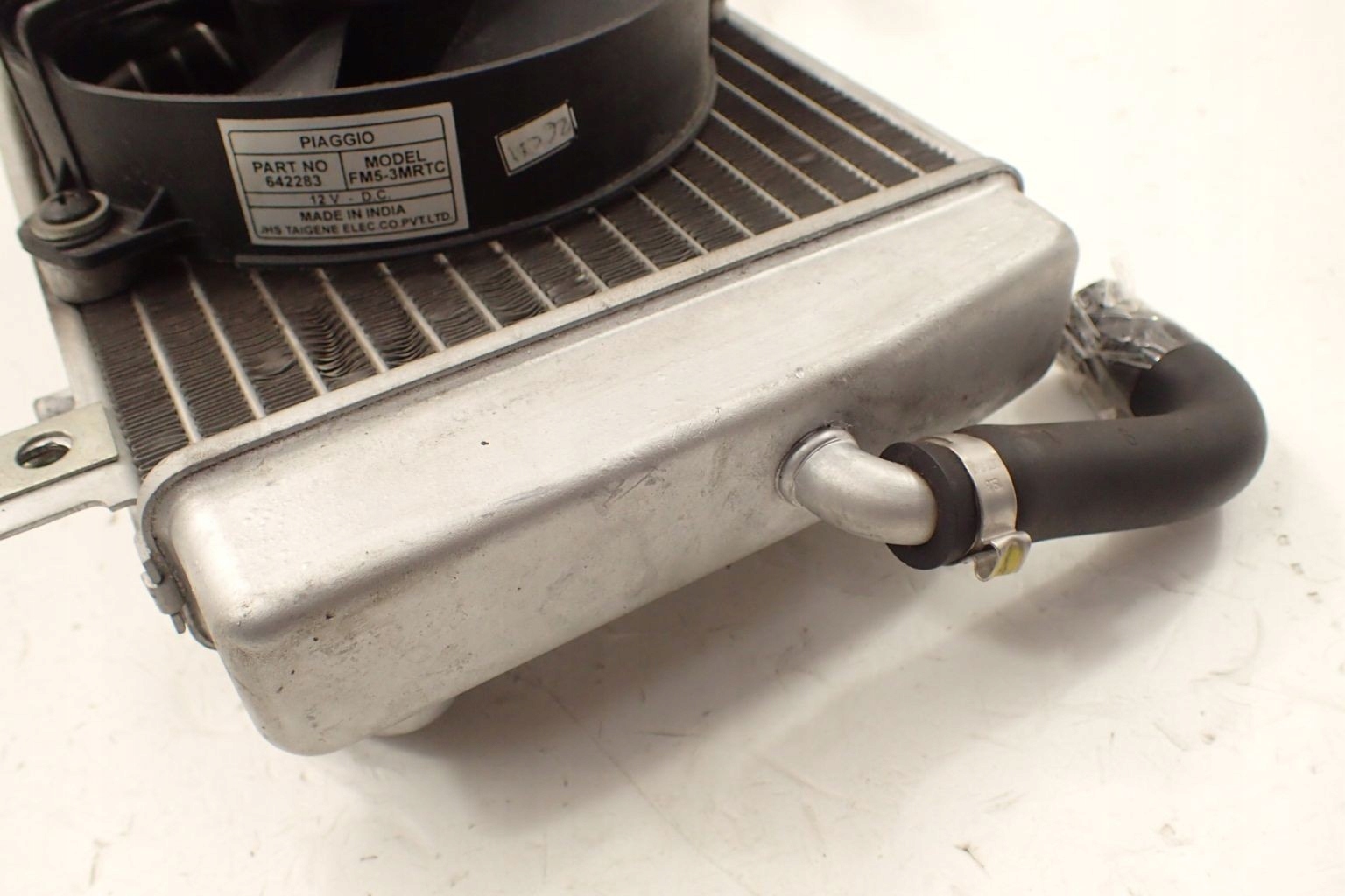 Piaggio MP3 300 Yourban Chłodnica wentylator Dopasowanie do pojazdu produkt dedykowany