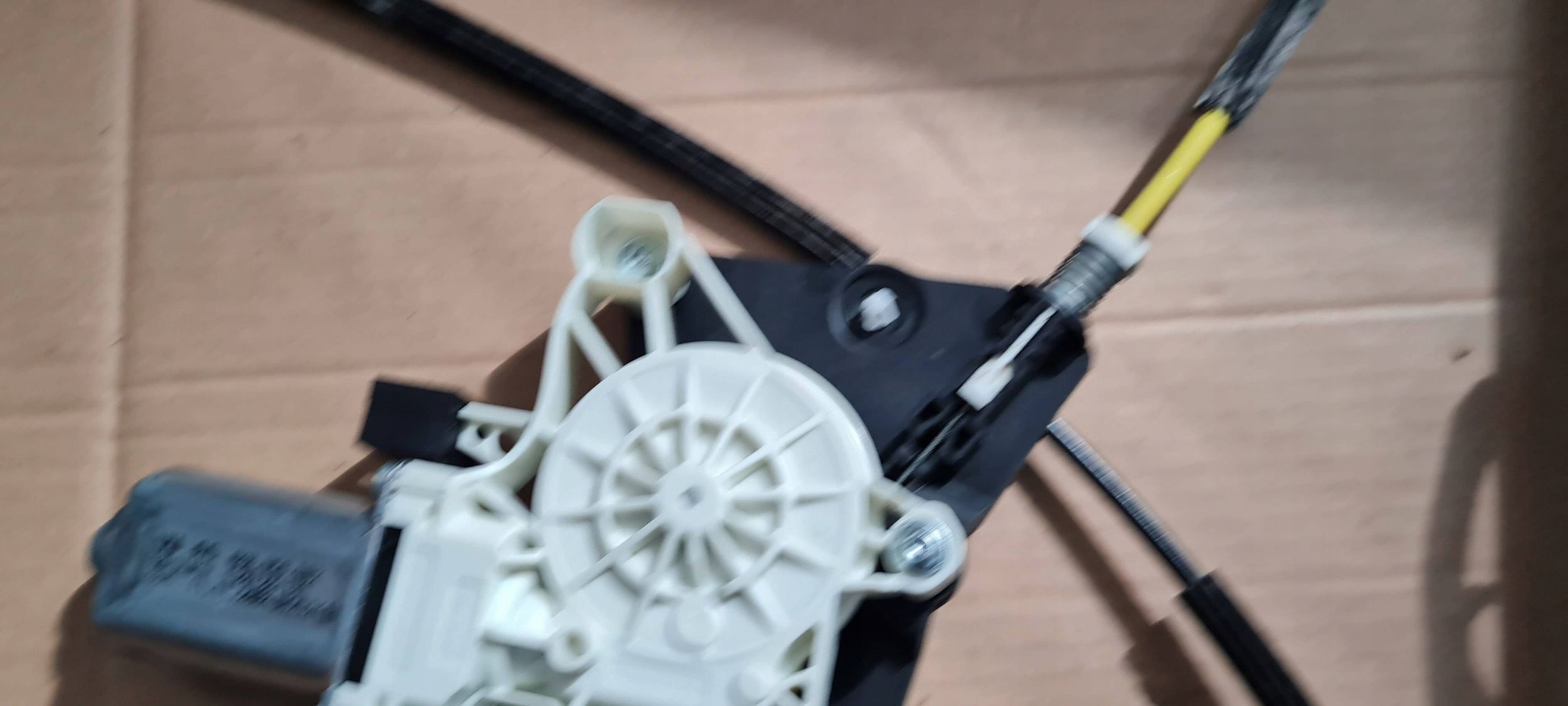 A6 C8 4K mechanism window regulator right front 4K0837462