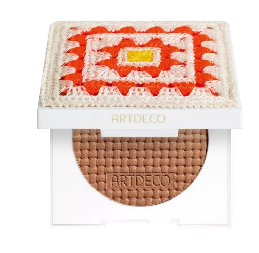 Artdeco Lisovaný bronzer Golden Riviera s saténovým finišem 9 g