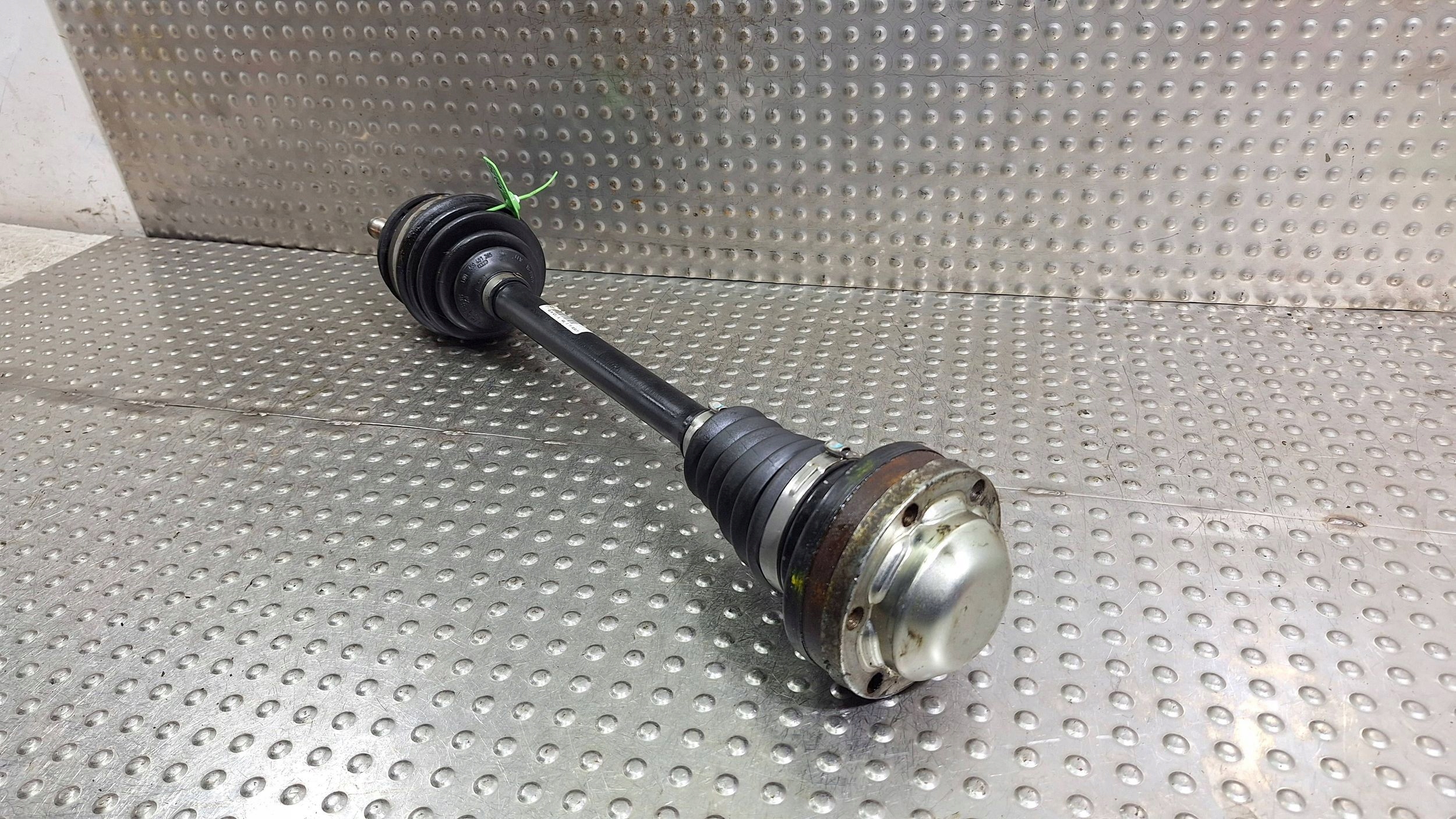 semi-axis left front 7E0407271H VW TRANSPORTER T5 2.0 TDI
