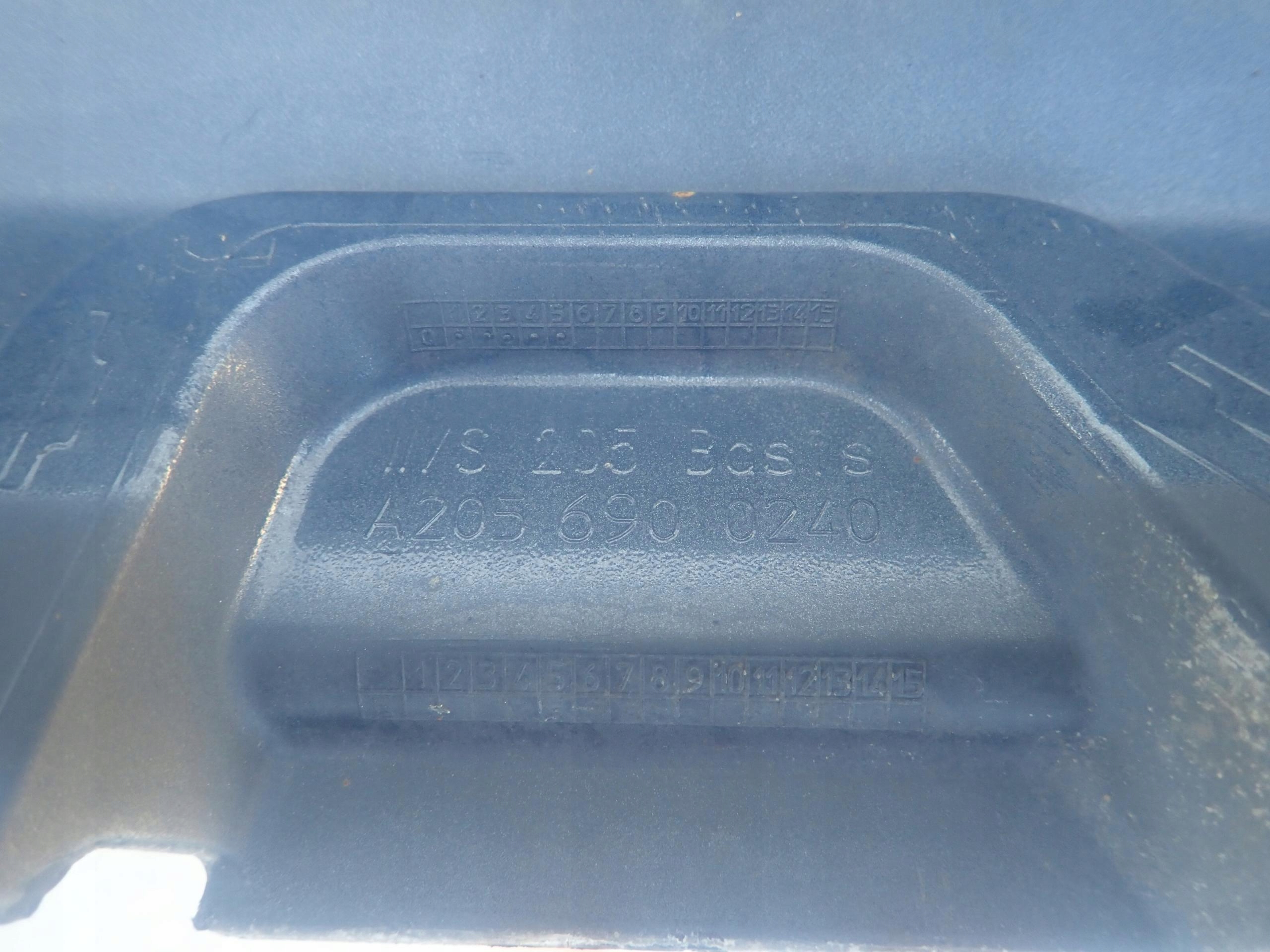 MERCEDES C-KLASA W205 14- threshold right moulding right