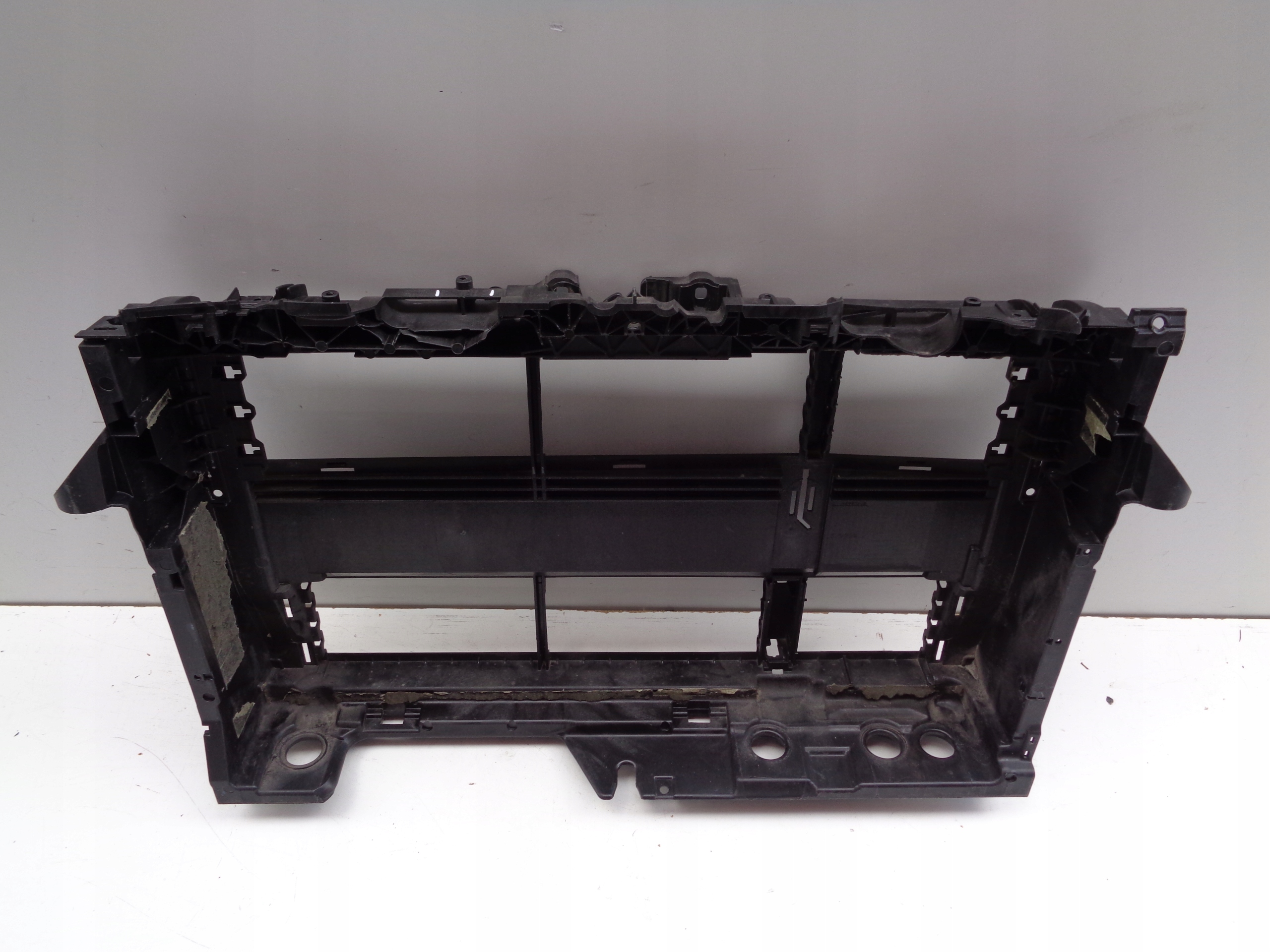 bar, wall front FORD FIESTA MK8 17