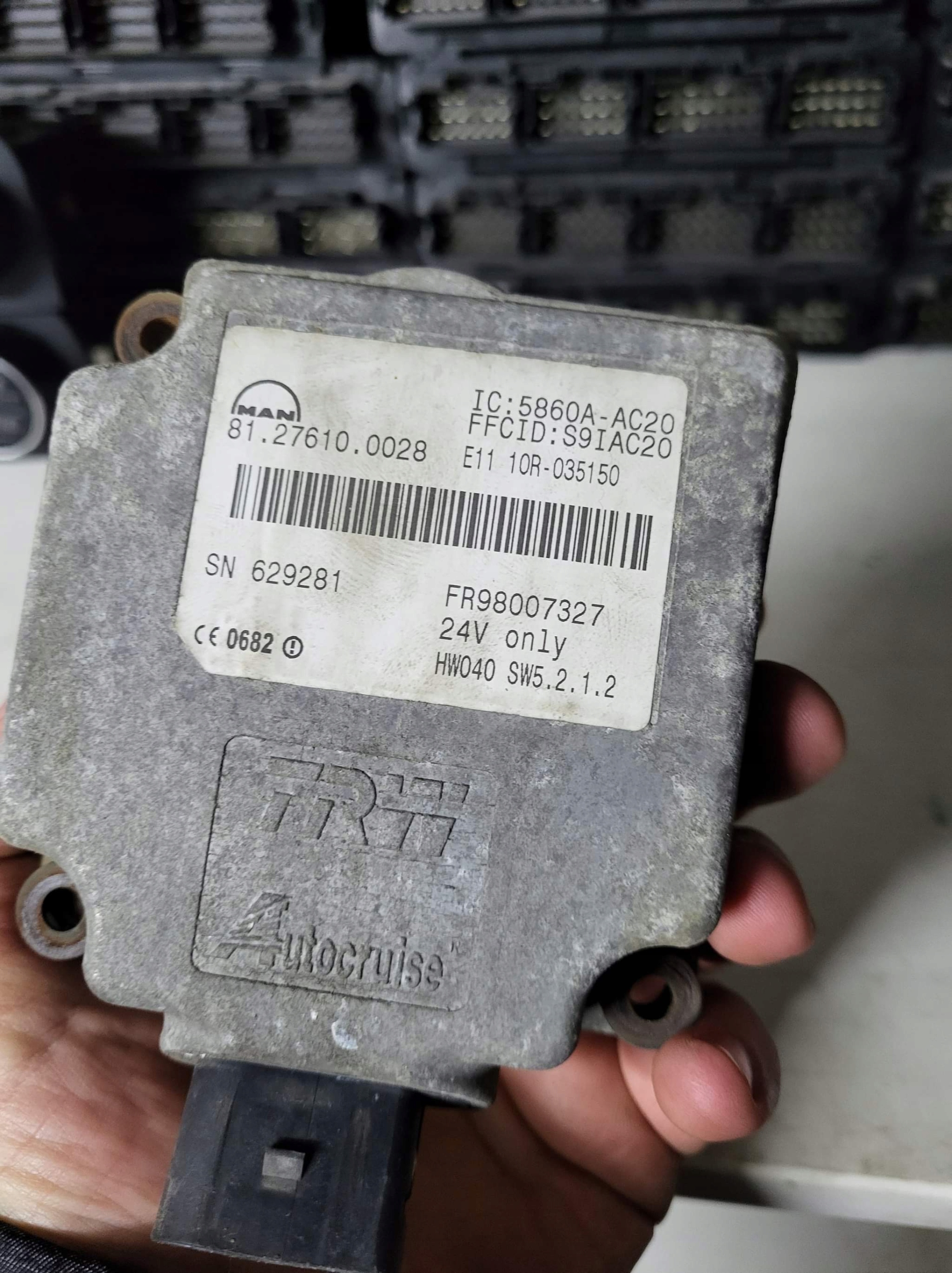 81.27610.0028 - Man TGX TGS датчик полосы движения радар датчик