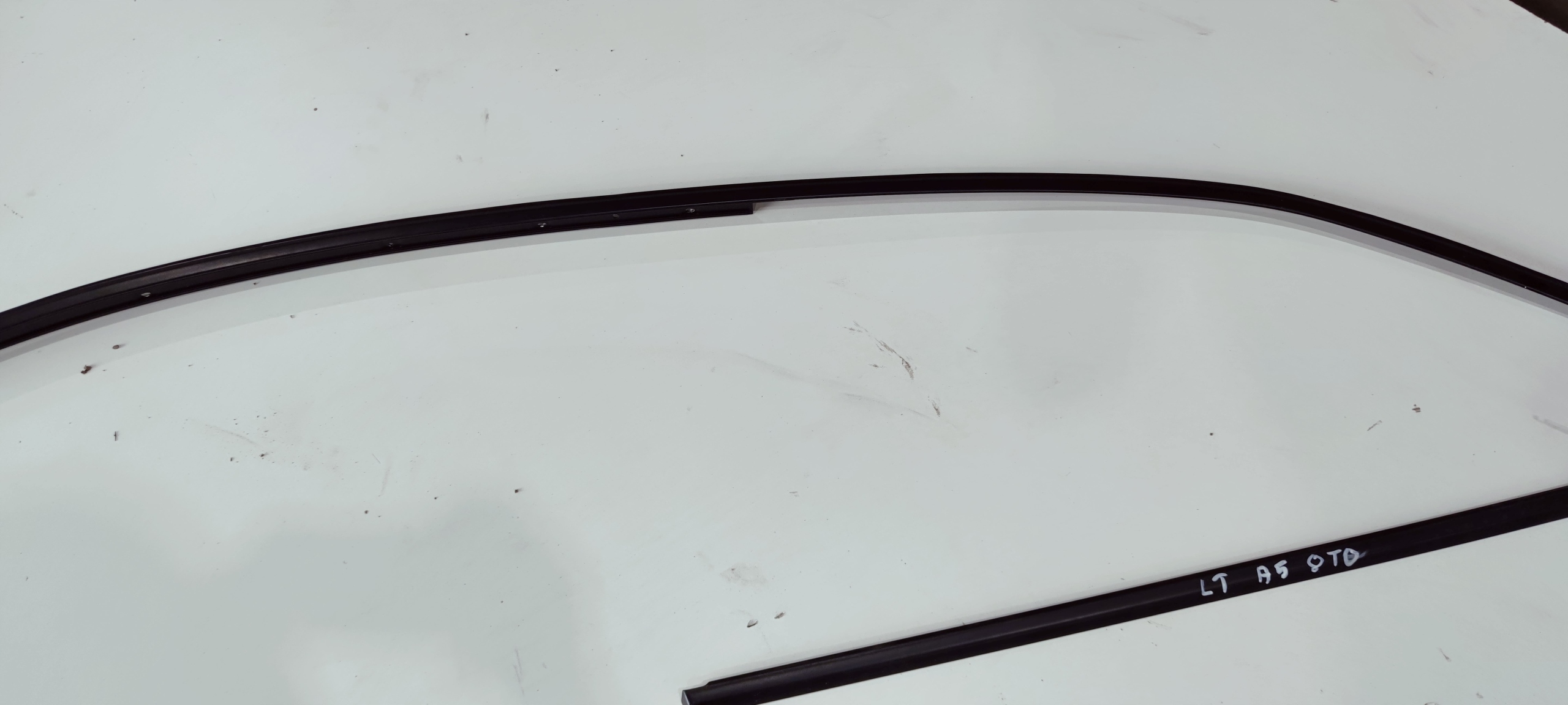 moulding MATOWA left bodywork AUDI A5 8T0853703