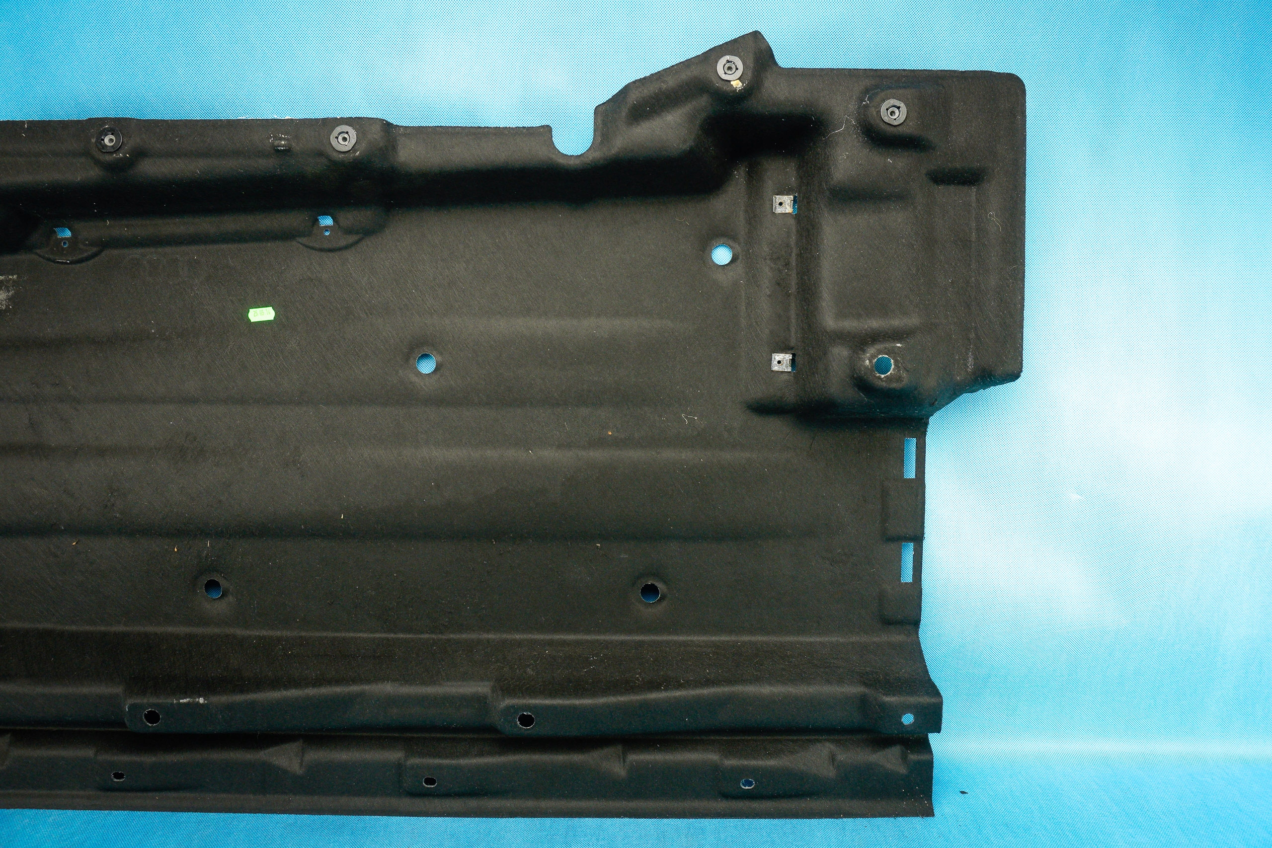 cover chassis left Audi Q5 SQ5 8R 8R0825207E