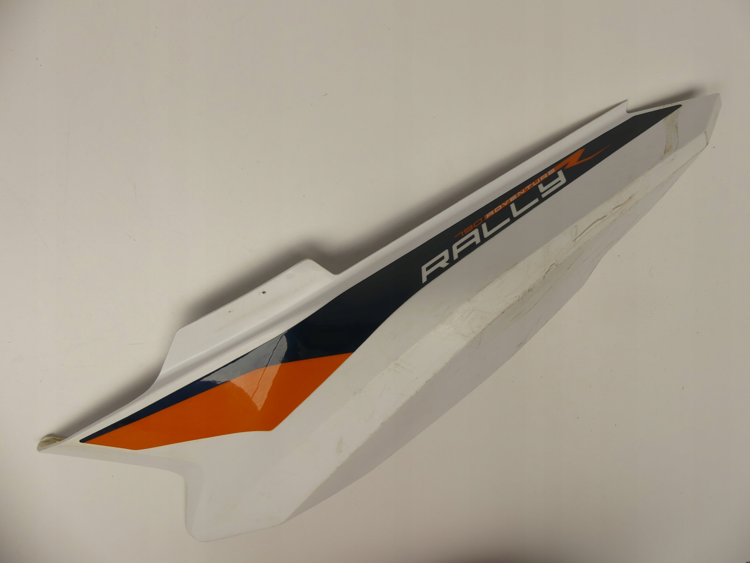 641.08.002.000 - ХВОСТ ОБТЕКАТЕЛЬ КАПОТ KTM DUKE 790 890 ПРИКЛЮЧЕНИЯ 19+