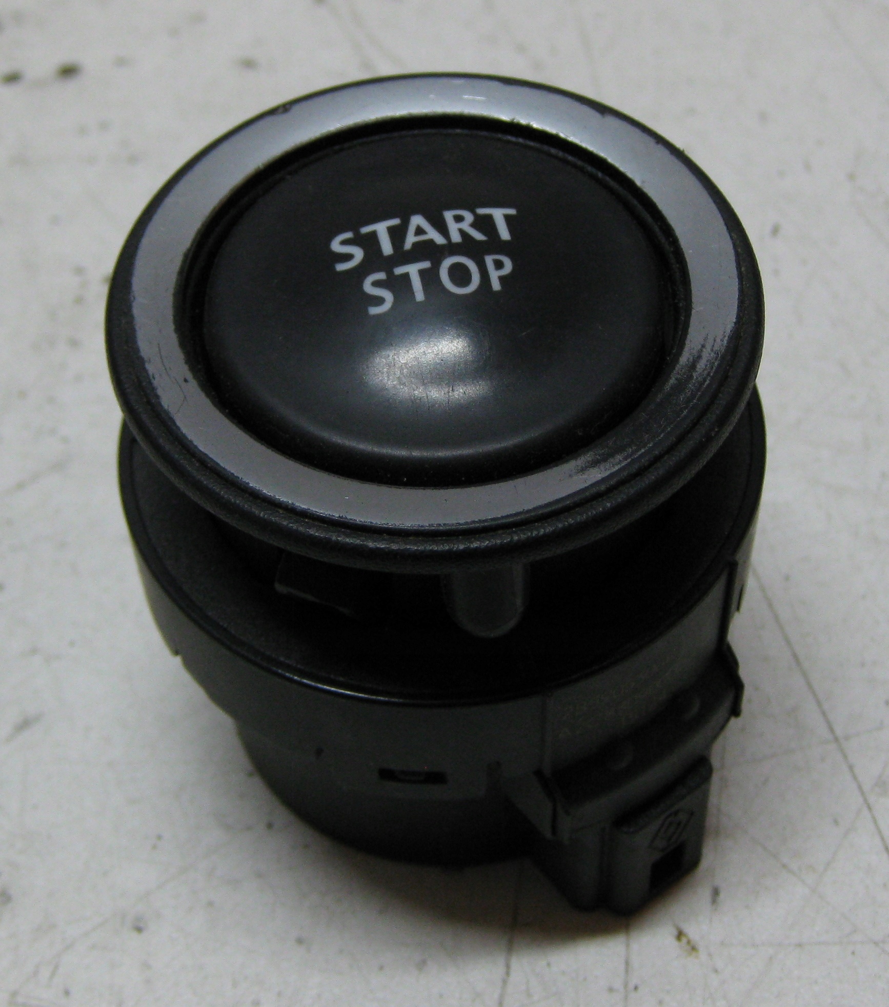 RENAULT KADJAR 1.6 DCI 15R switch START STOP 285905306R