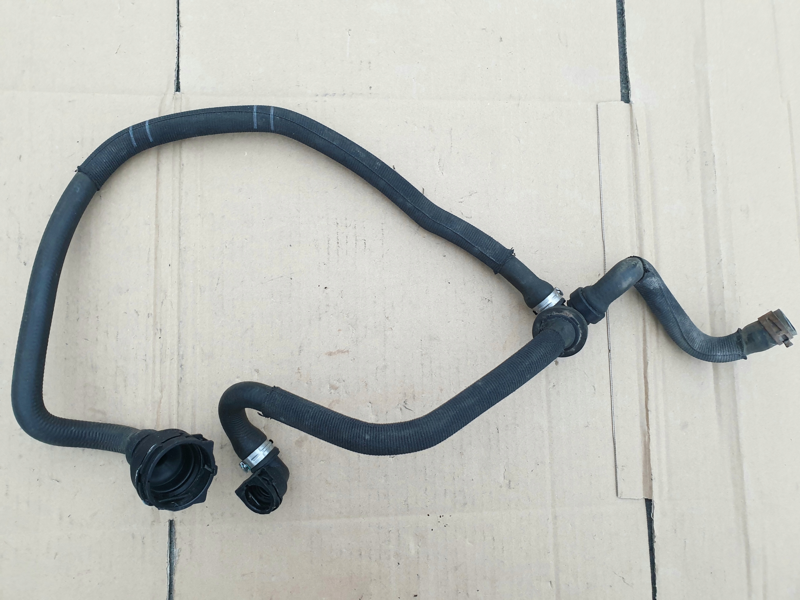 Шланг для води BMW i3 7616030 Познань