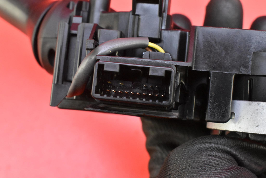 MANETKA switch indicators 17F373 TOYOTA VERSO 1 and 09-13