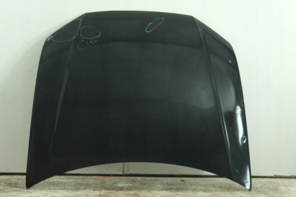 Audi Q7m0 Рестайлинг 19r+ Капот Wyprowadzona