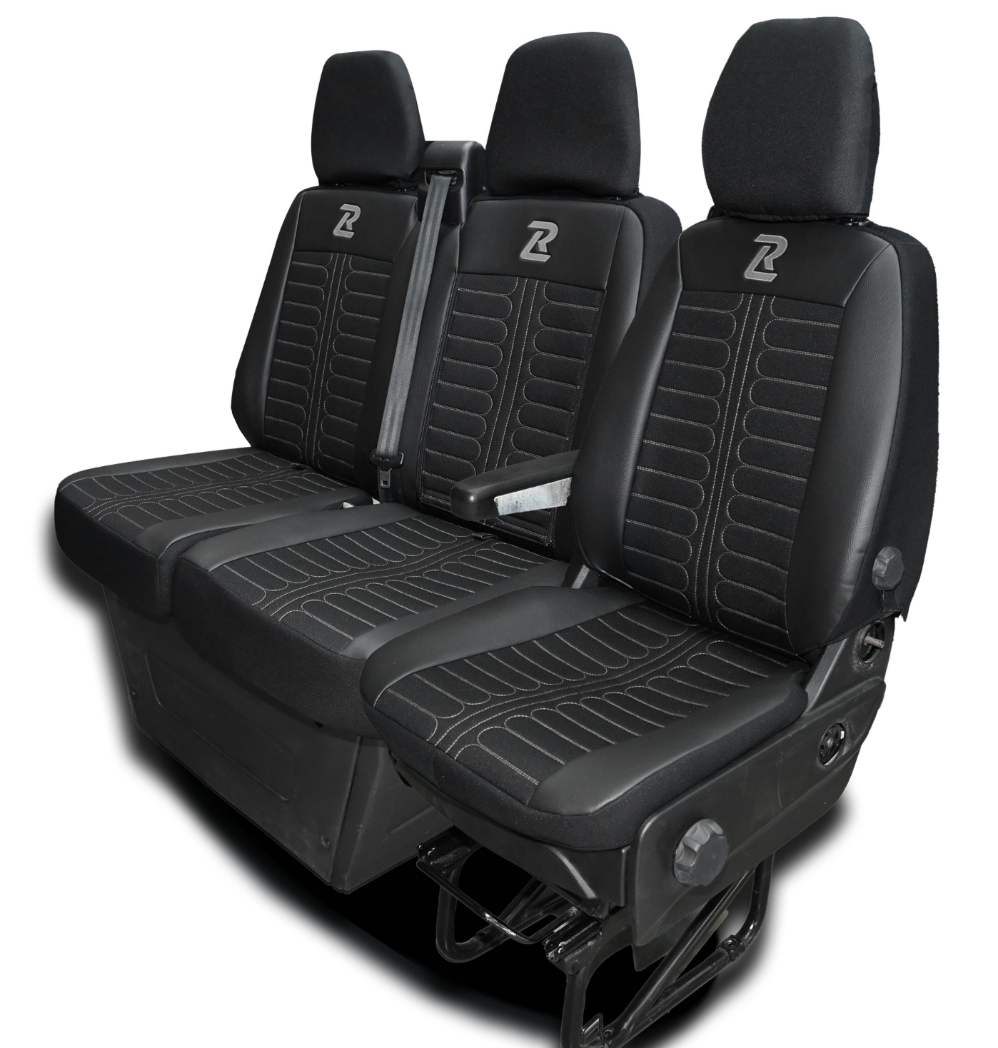 Potahy na sedadla Tornado Iveco Daily od roku 2014 látkové, černo šedé