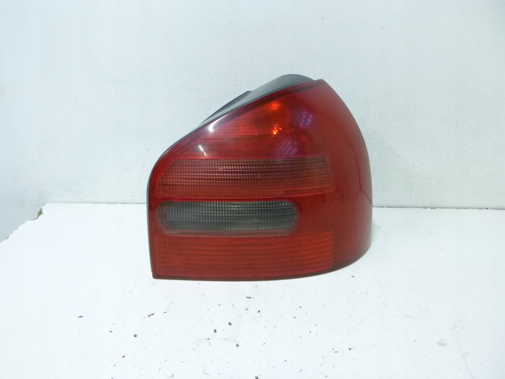 light rear Audi A3 8L HB 00r.