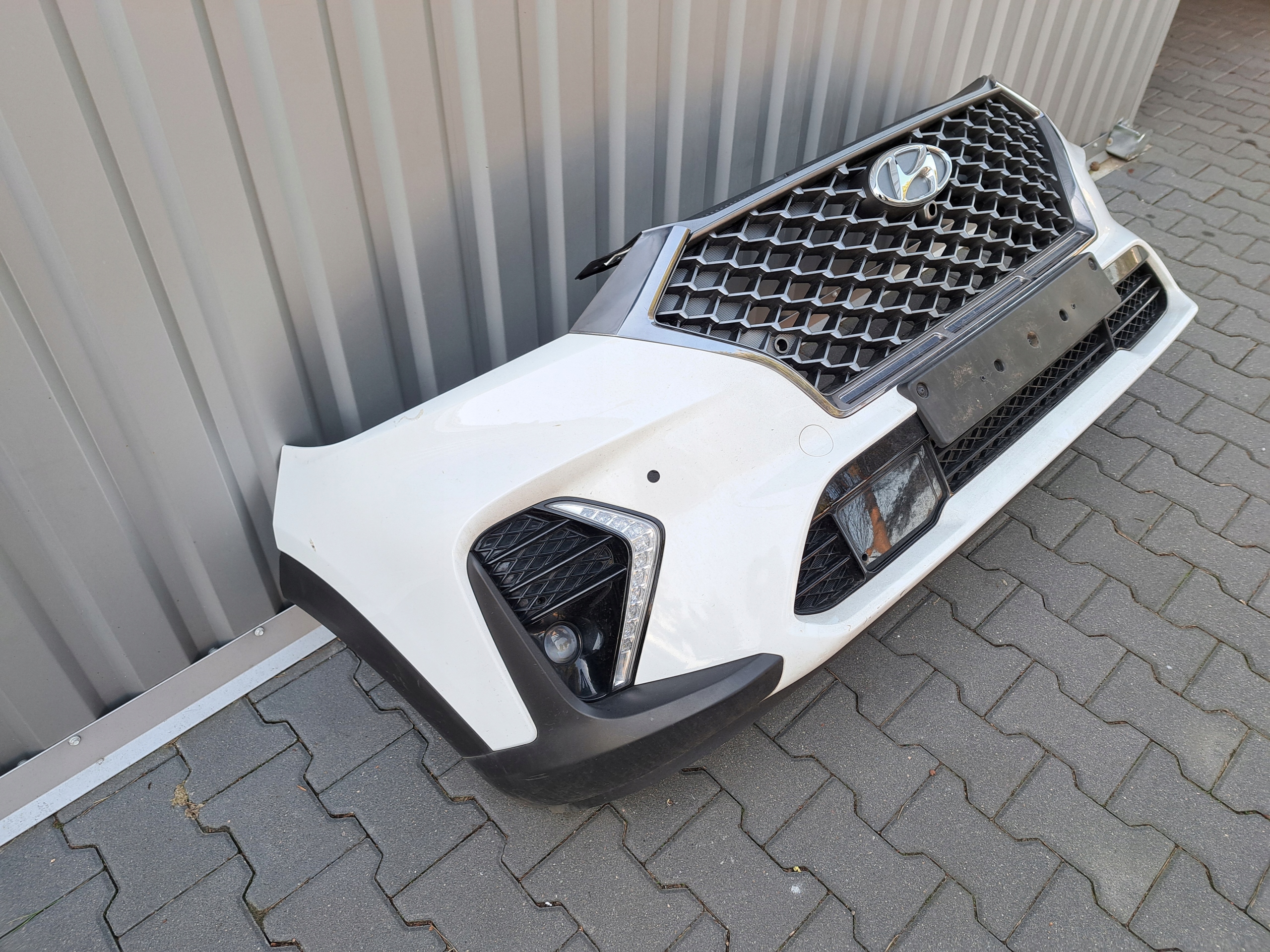 HYUNDAI TUCSON II III LIFT ZDERZAK PRZOD RADAR KAMERA PDC PYW N LINE Numer katalogowy części HYUNDAI TUCSON II III LIFT ZDERZAK PRZOD PRZEDNI RADAR PDC PYW N LINE , AUTOROB22