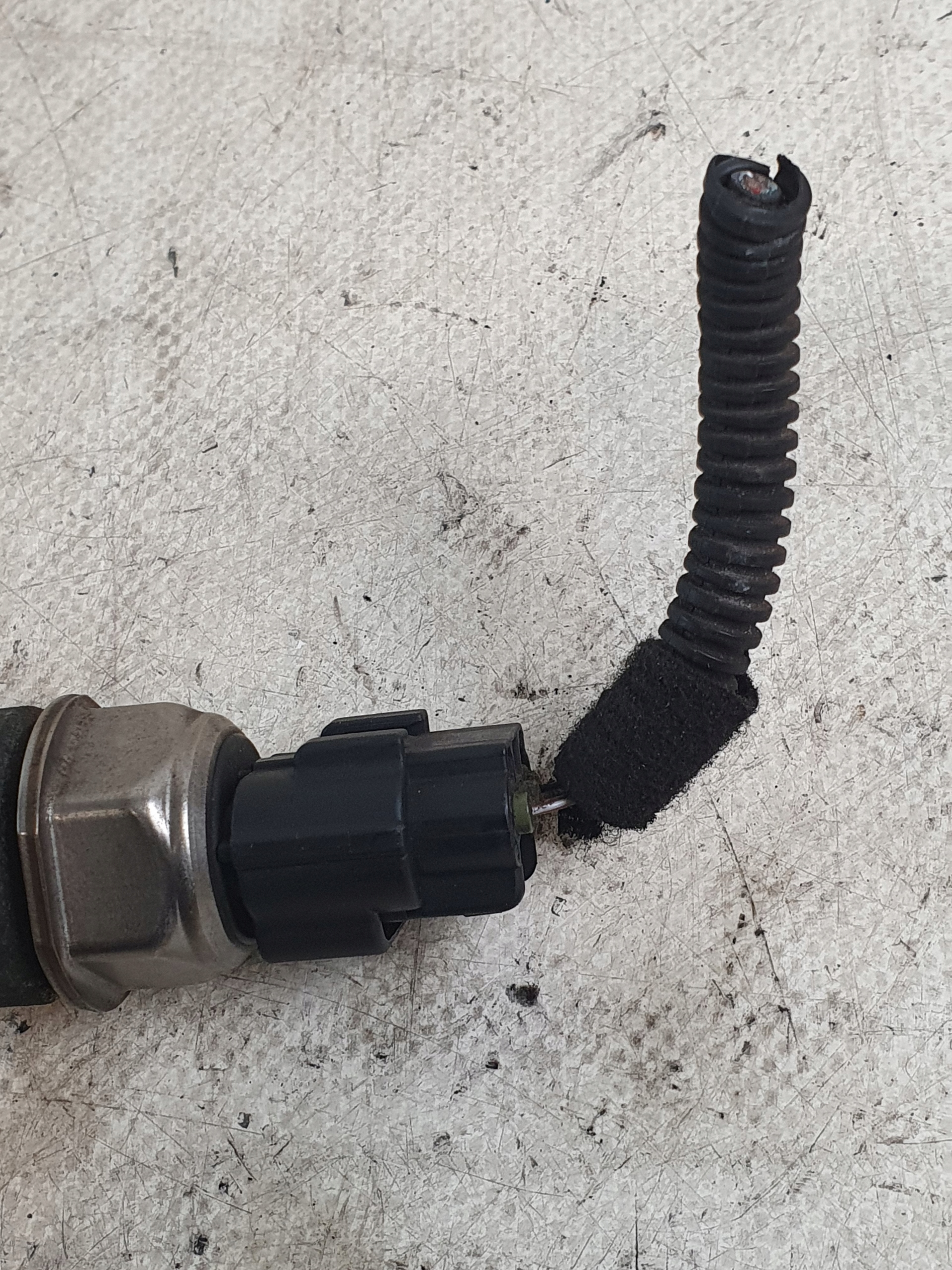 Kraftstoffverteiler Einspritzleiste Sensor OPEL ASTRA J IV 1.7CDTI