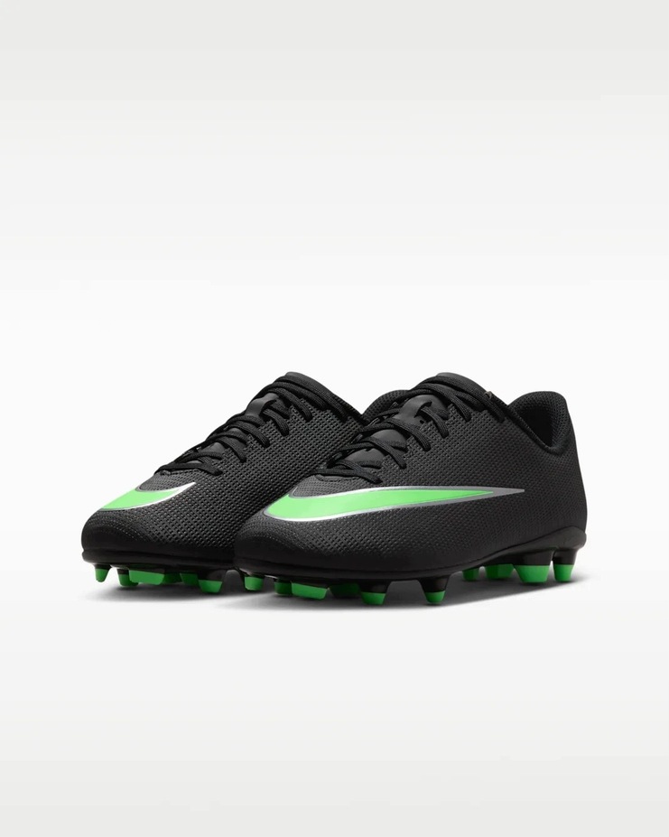 Buty piłkarskie dziecięce Nike lanka korki Mercurial Vapor 17 Club r. 35
