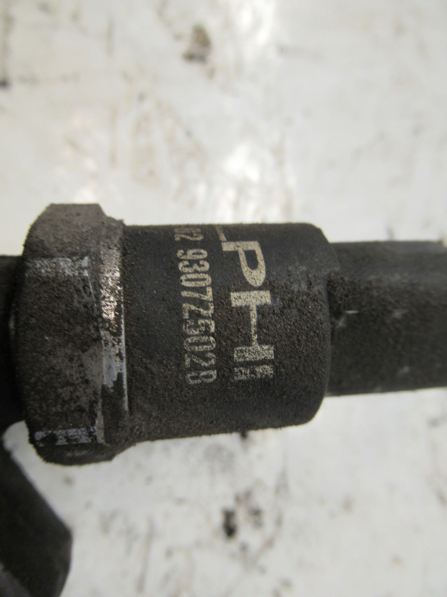 ROZDZIELACZ PALIWA RENAULT KANGOO 1 1.5D Producent części Renault OE