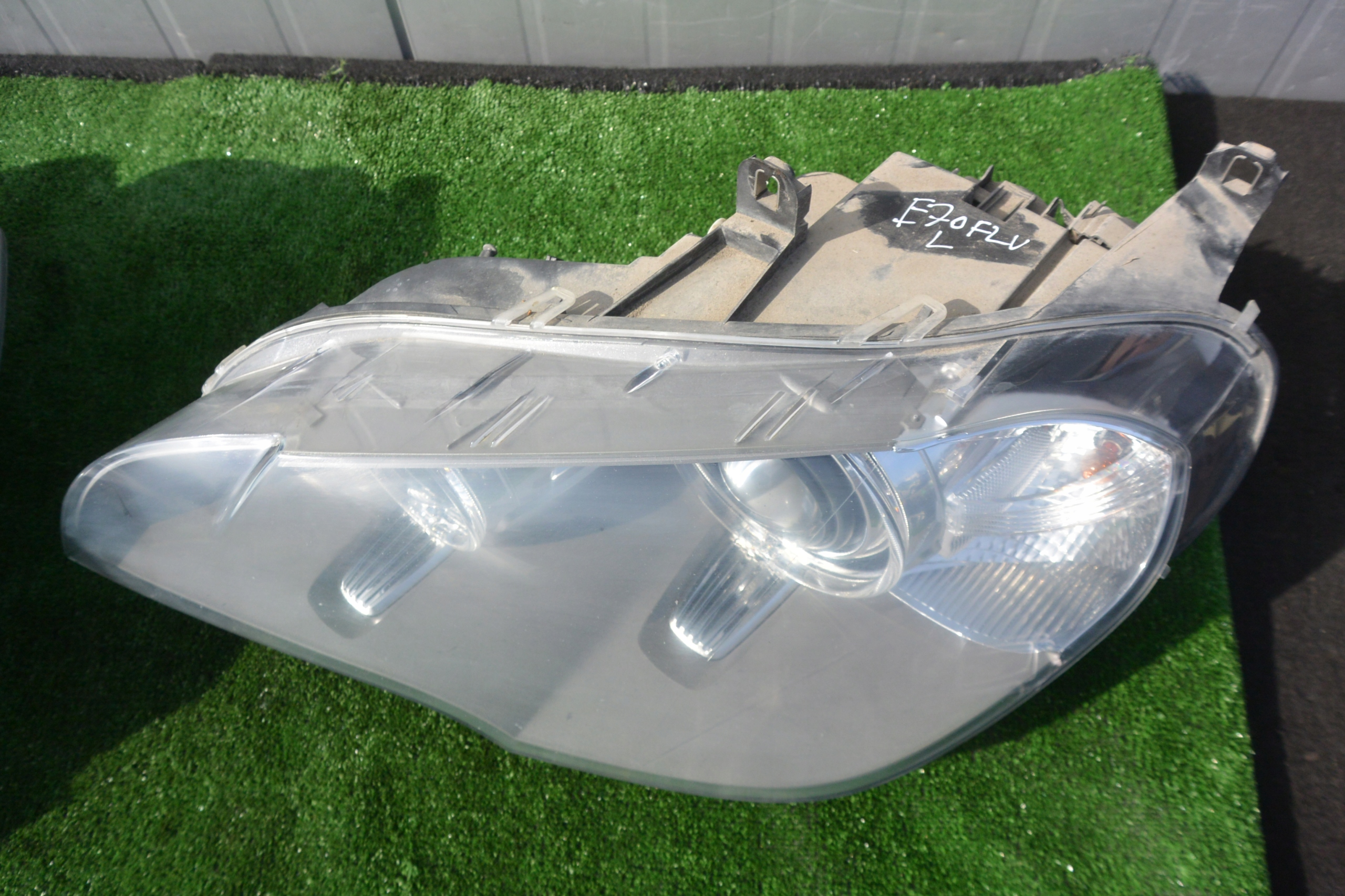 BMW X5 E70 LCI LIFT 2010- DYNAMIC light BI-XENON positioning left right USA