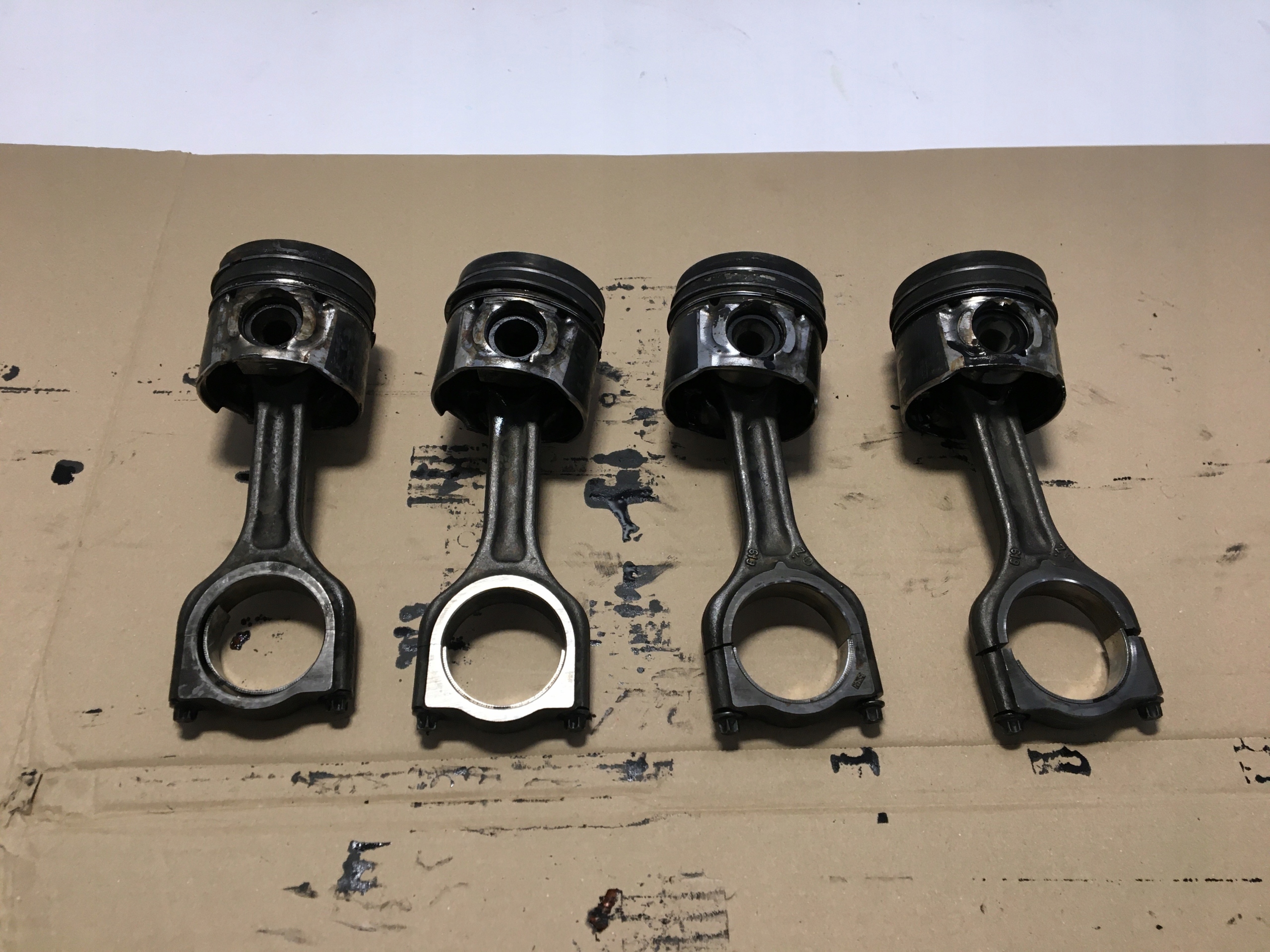 ПОРШЕНЬ ПОРШНІ ШАТУН 1.5 TDCI HDI EURO6