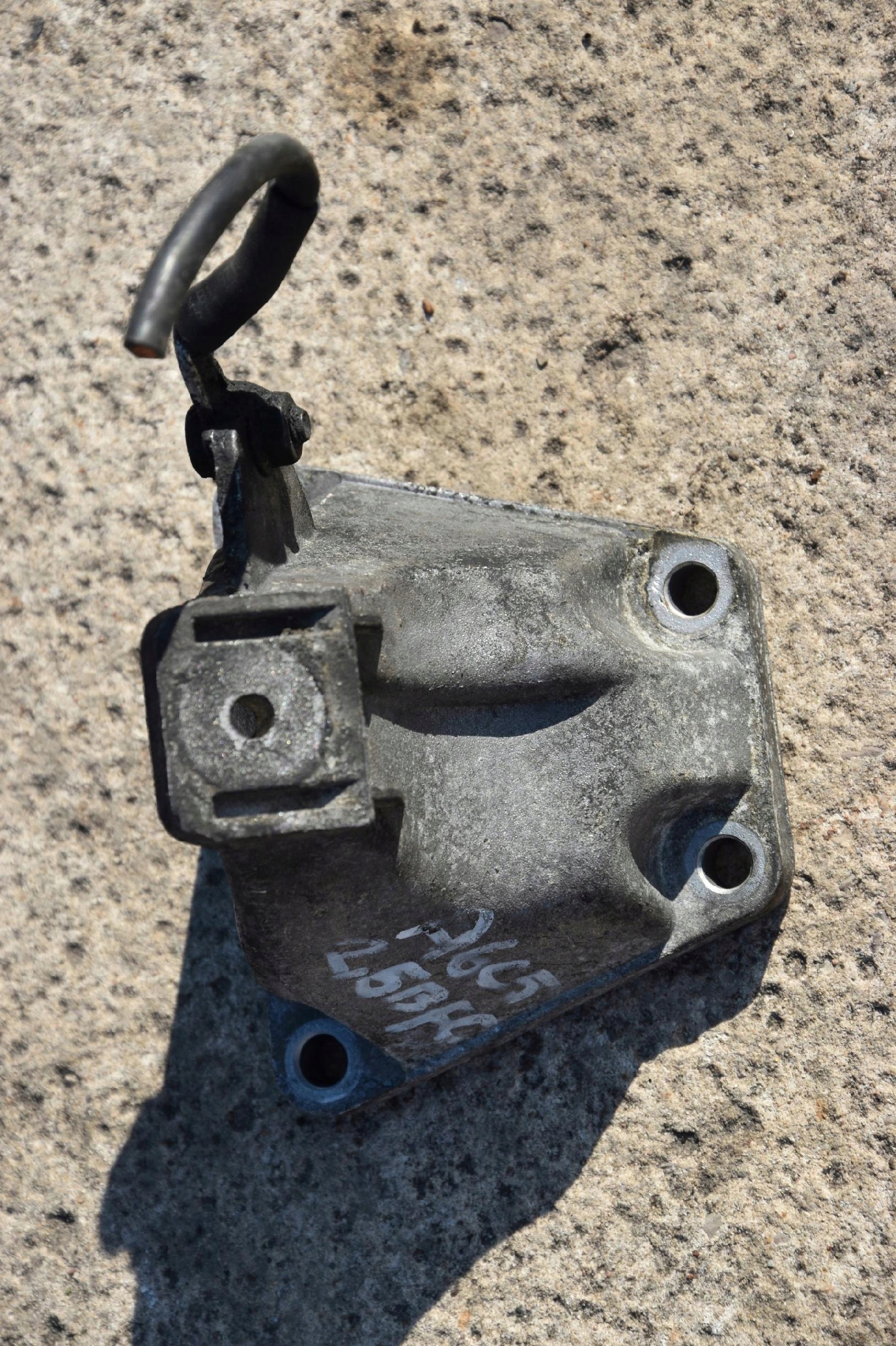 support support AUDI A6 C5 4B0199306
