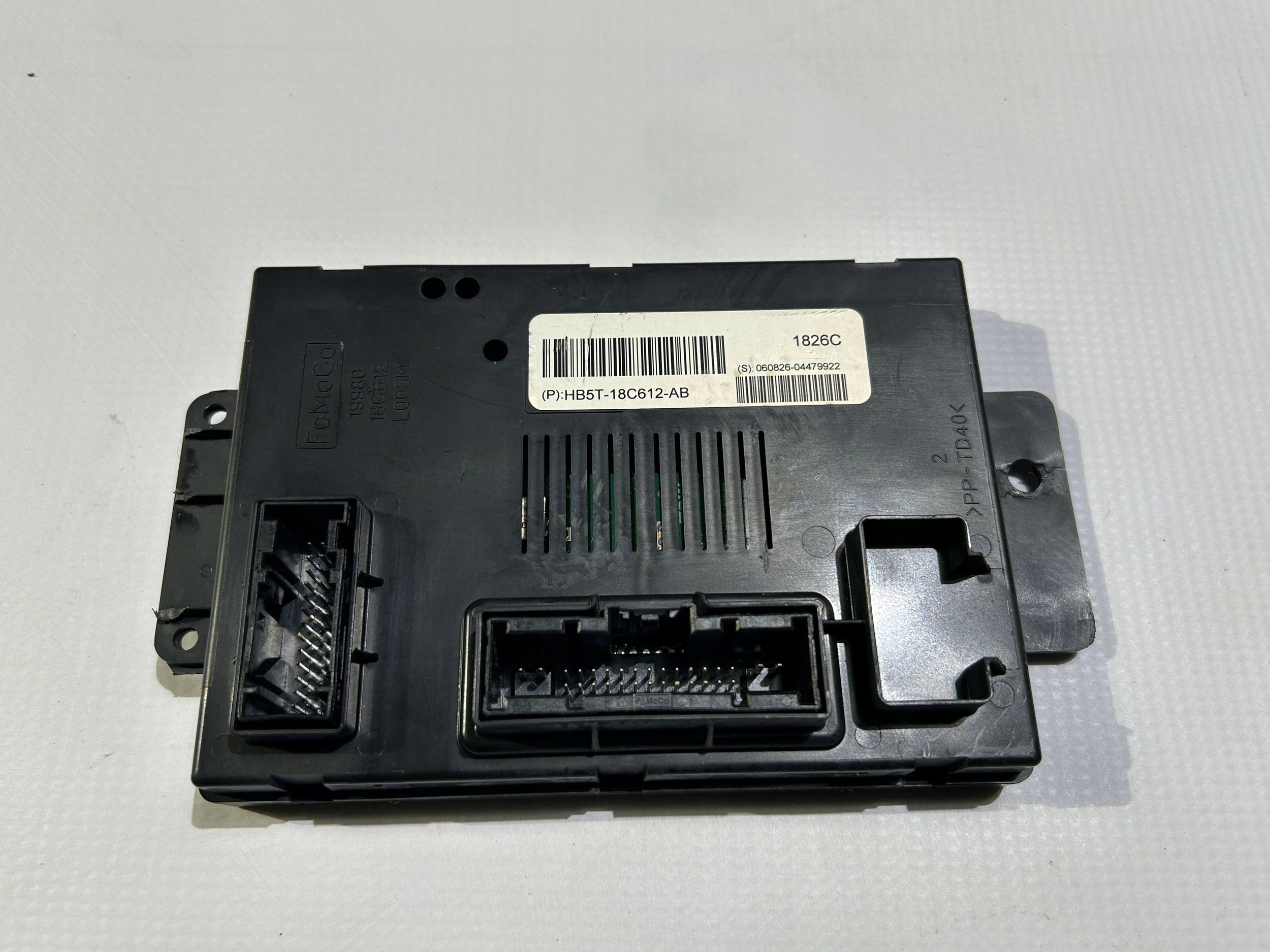 control unit module of the air conditioning air conditioning devices Ford Explorer V 2011