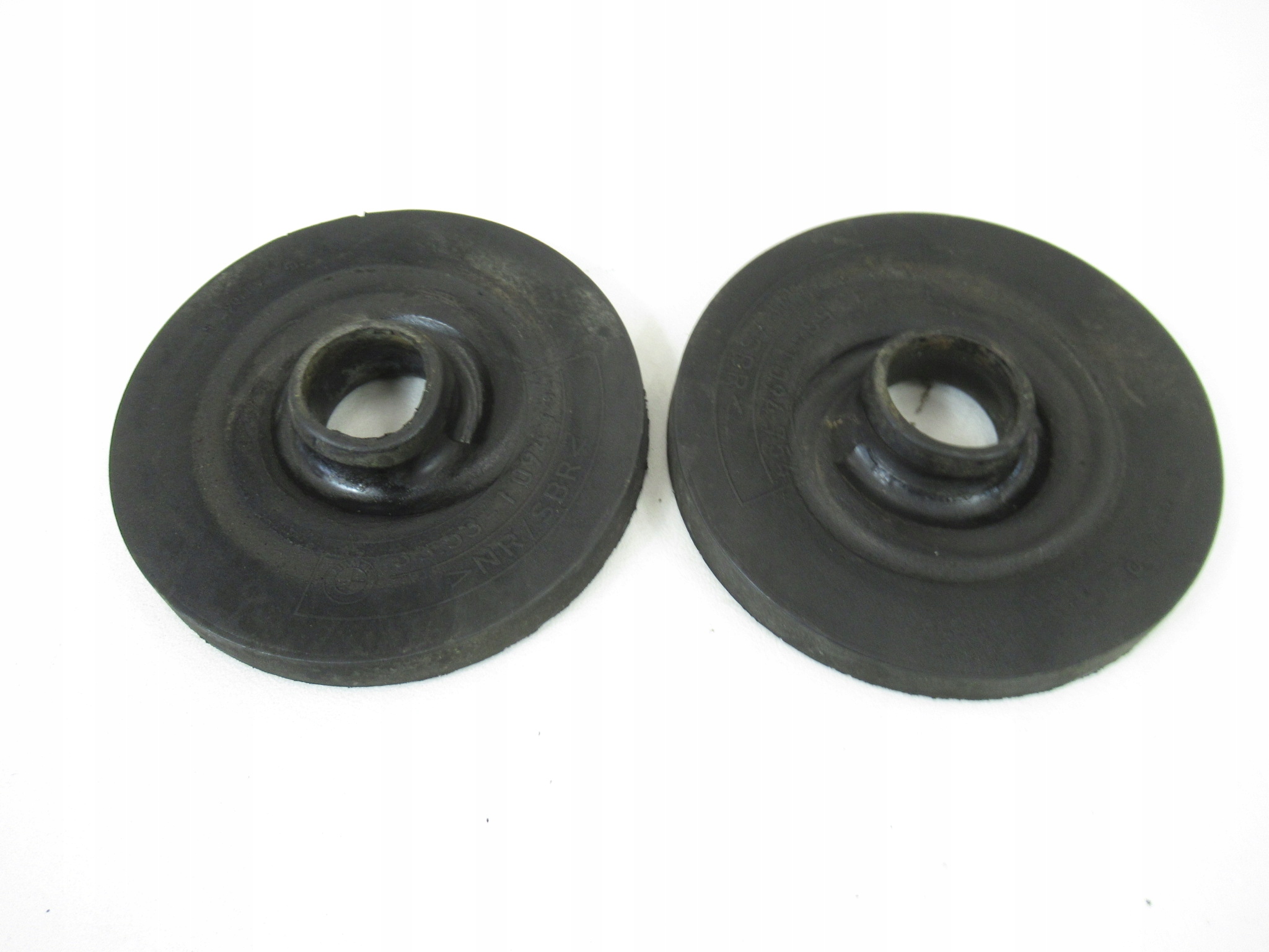 1 094 - Пружинная шайба задняя верхняя BMW e46 15mm