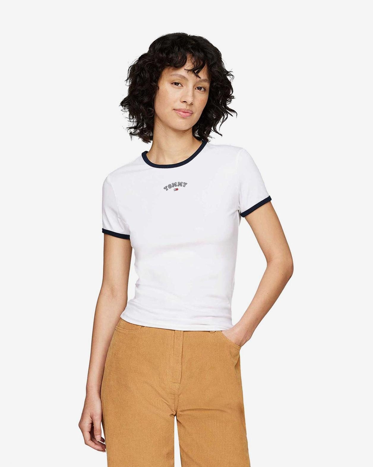 Tommy Jeans Bílé Tričko S Černým Lemováním A Nápisem L Fta
