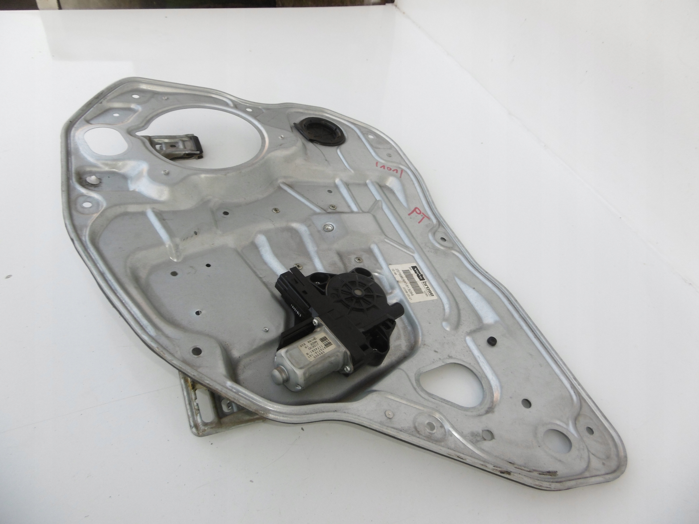 window regulator right rear part VOLVO V70 III S80 II