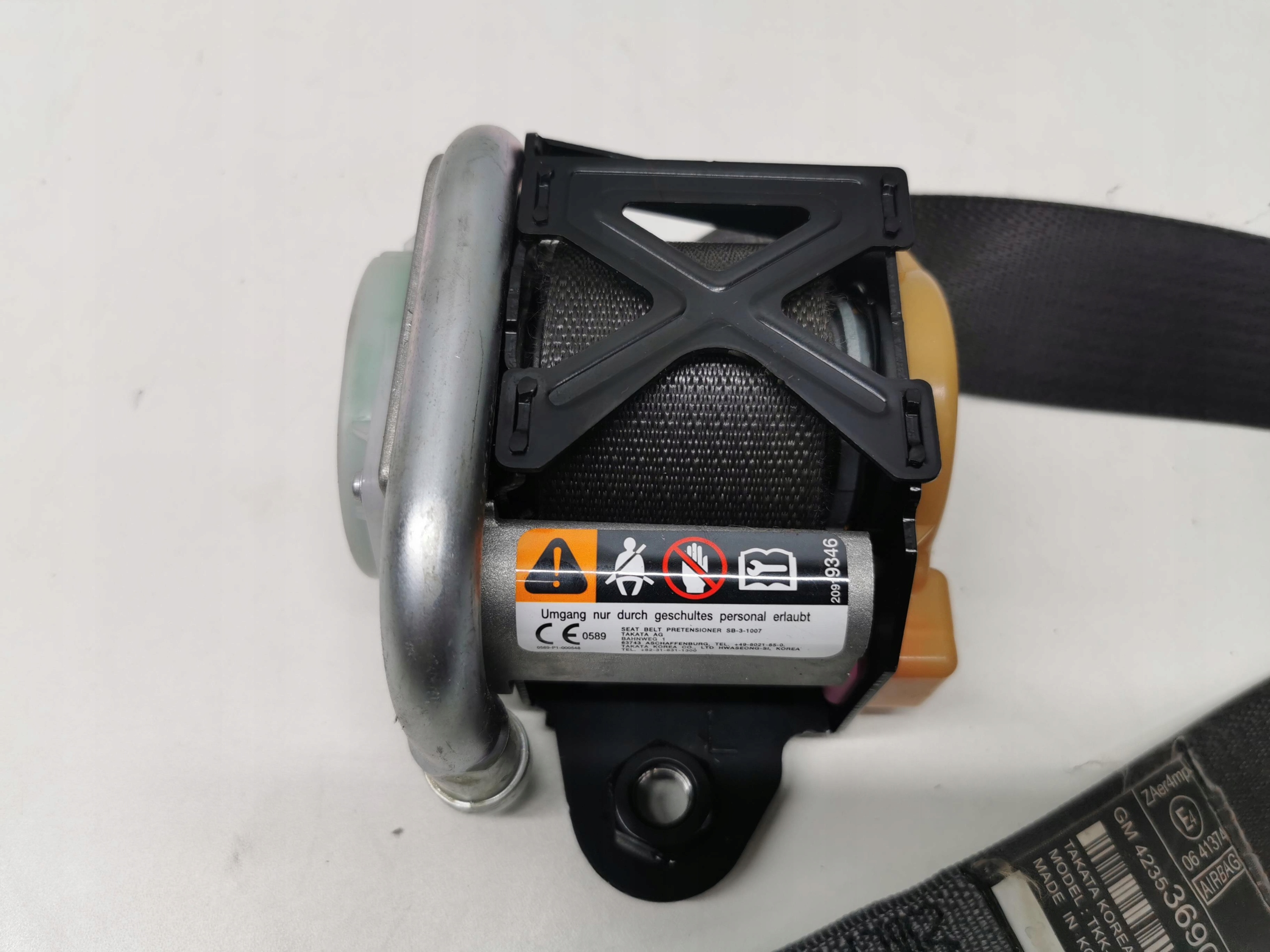 tension belt safety left front OPEL MOKKA A 2012-2016 42353690