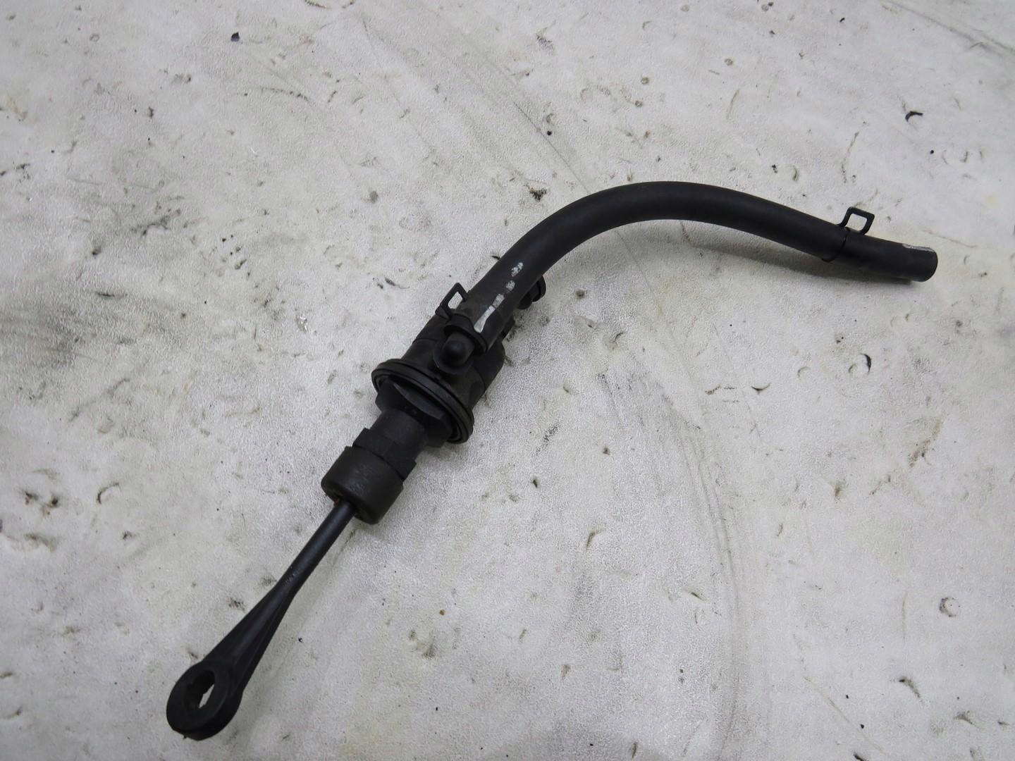 POMPKA SPRZĘGŁA HYUNDAI I40 1.7 CRDI