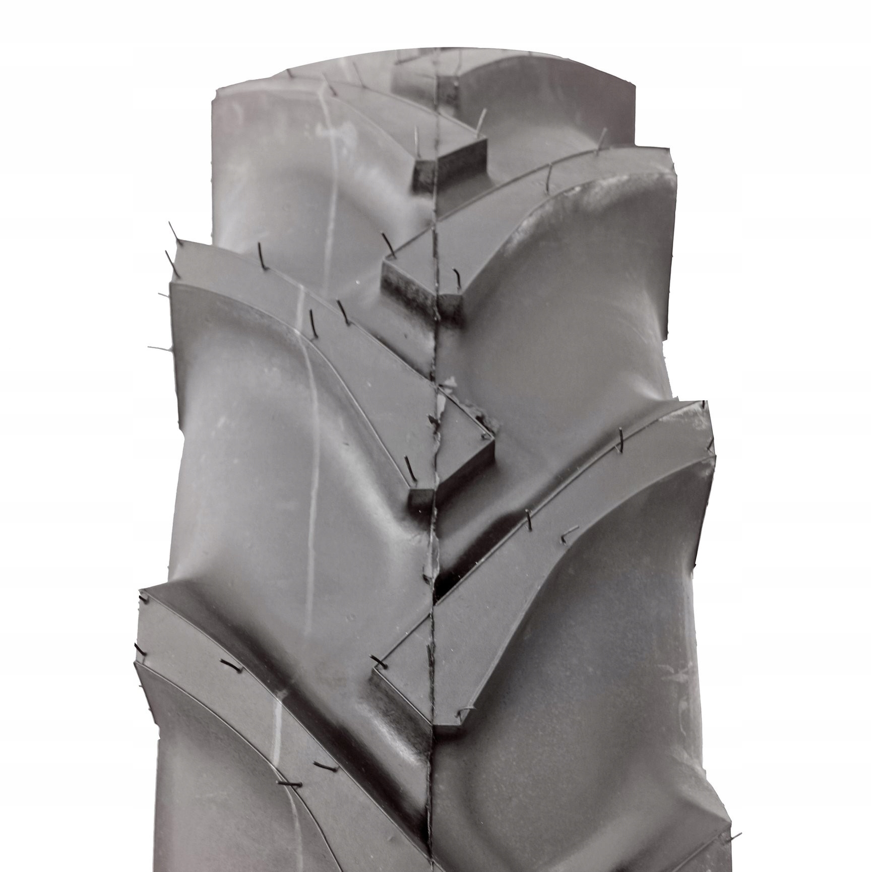 Шины TROTTAR R-1 9.5-20 круглый год