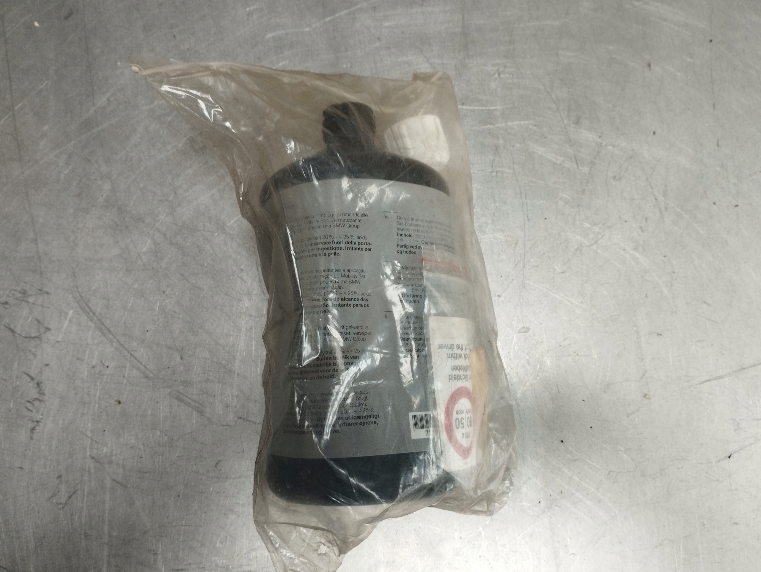 BMW USZCELNIACZ DO OPON 750ML