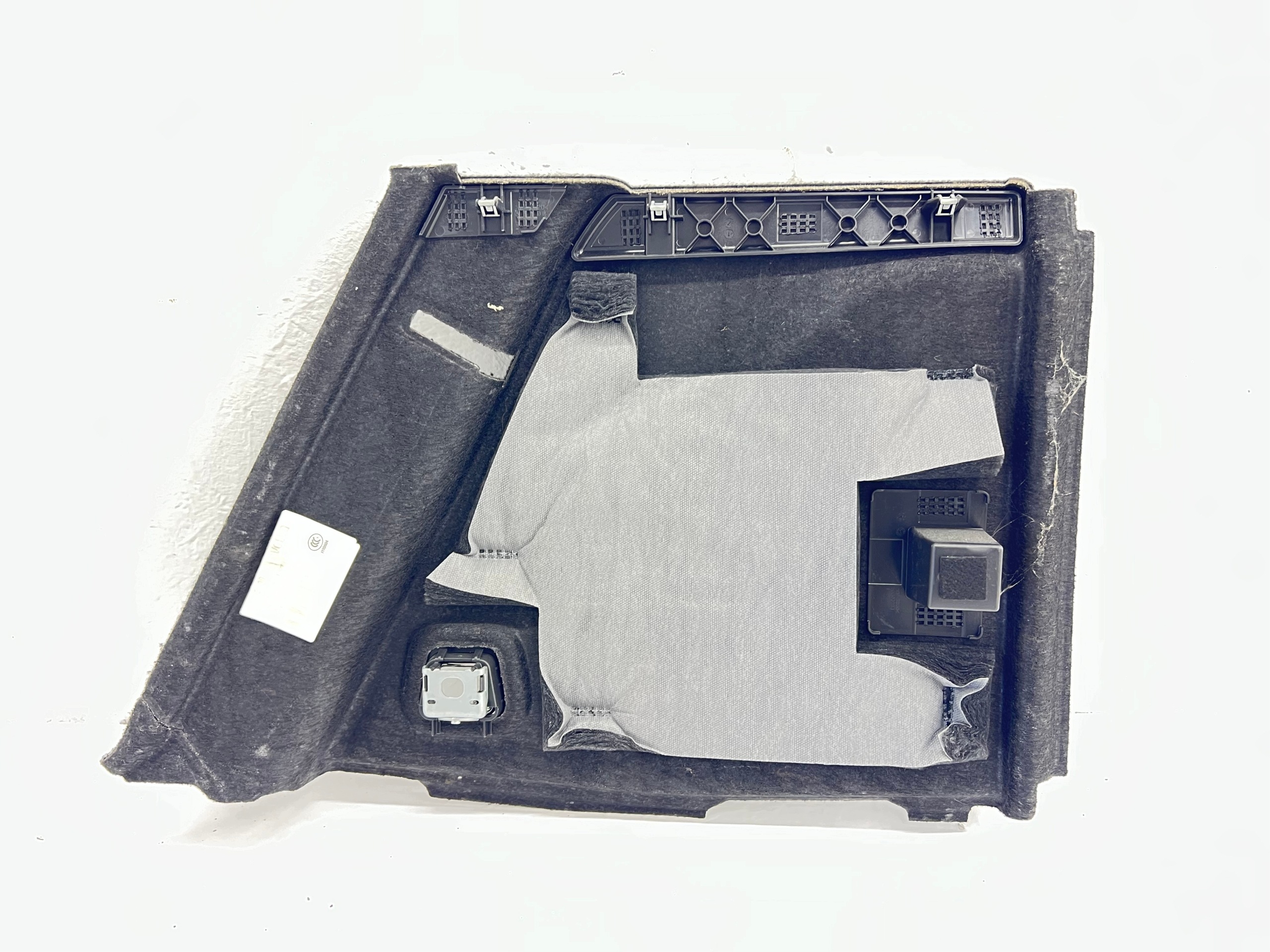 VOLVO V60 II boot upholstery 31462600