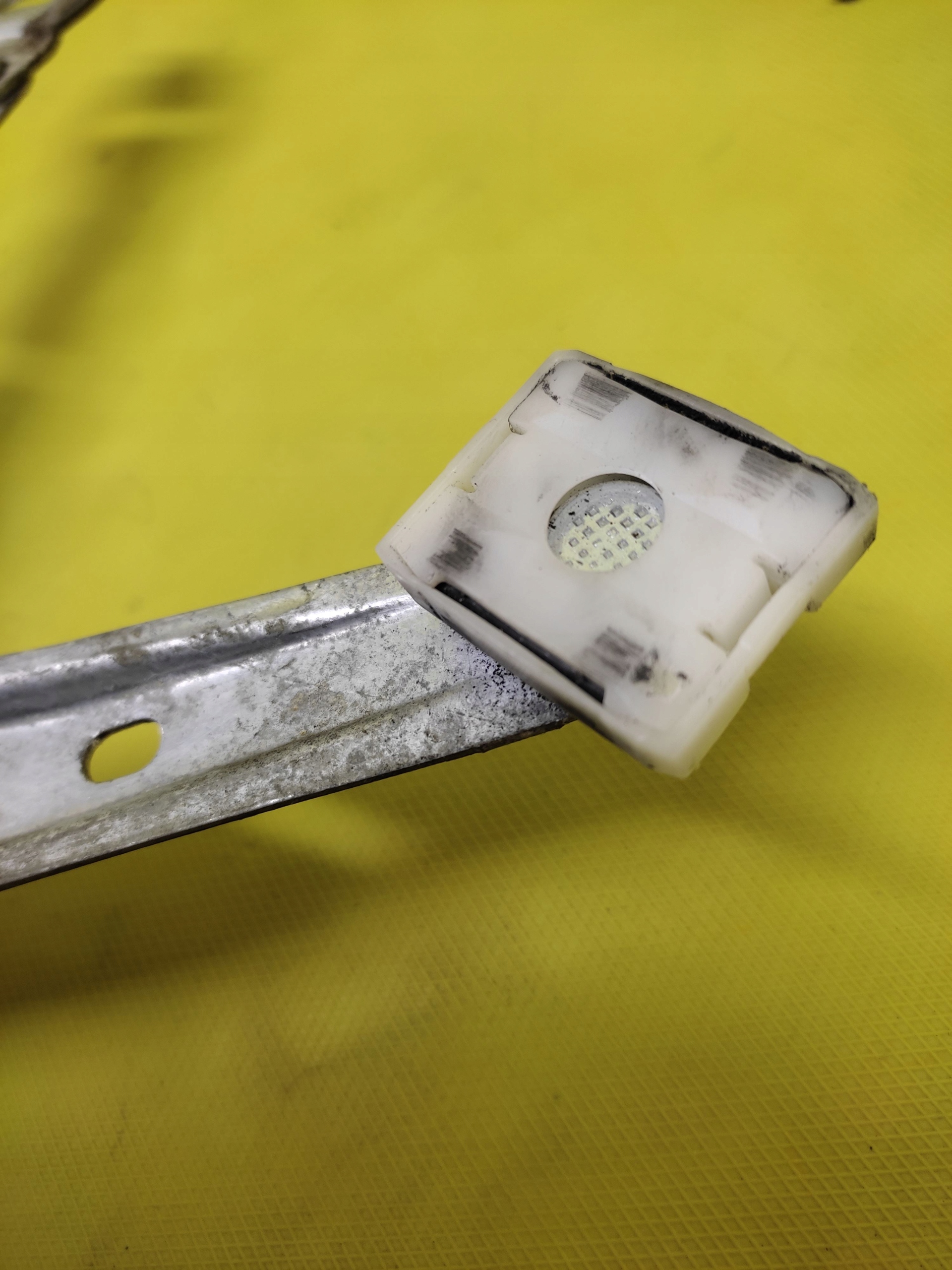 MERCEDES C220 window regulator right front