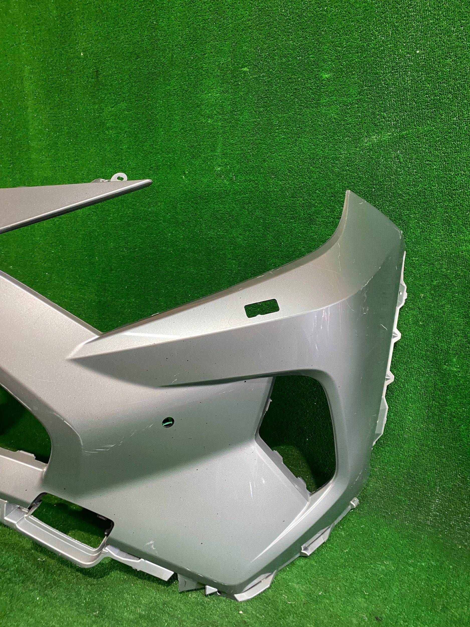 Frontstoßstange vorne TOYOTA RAV4 V 18