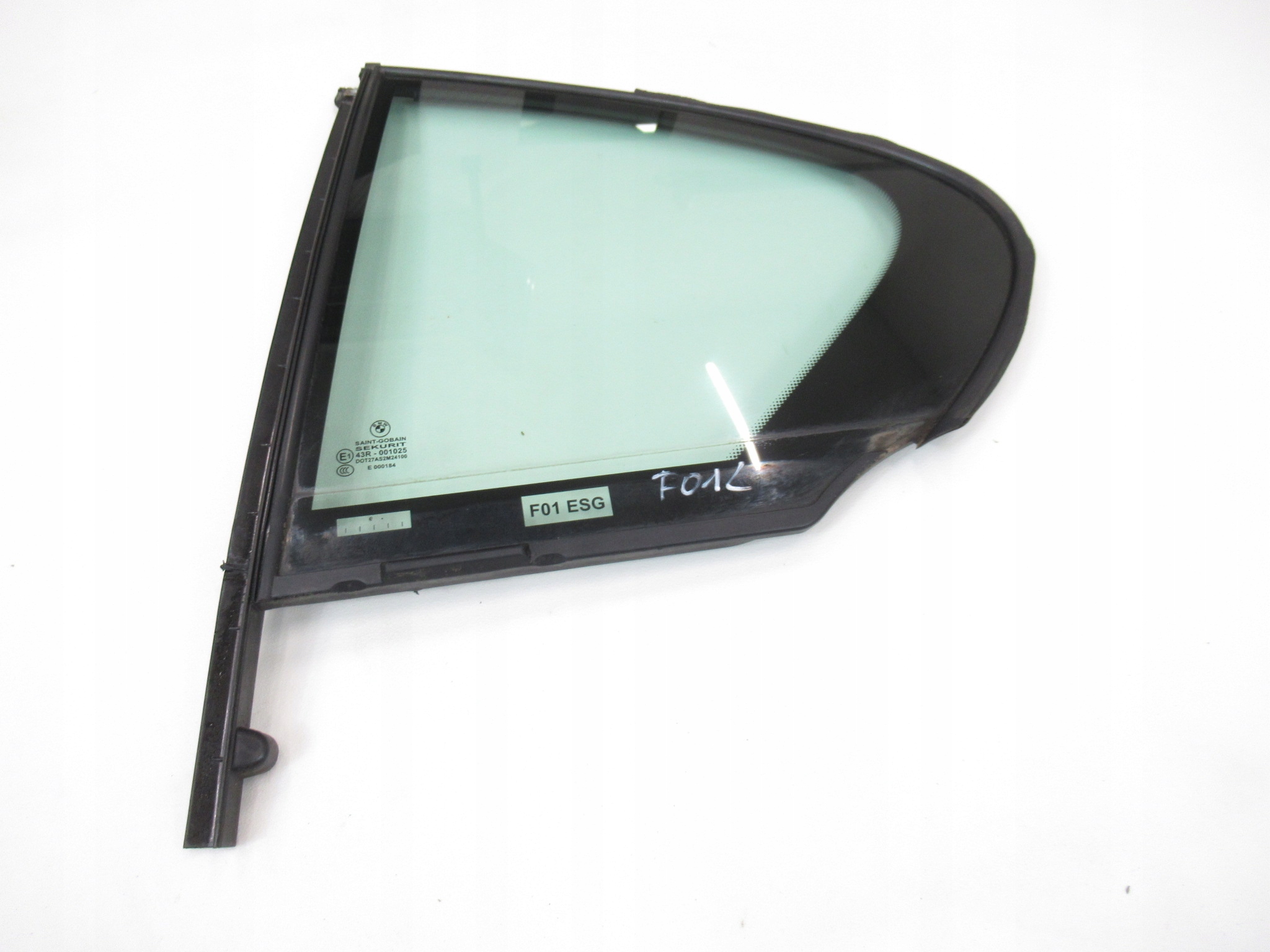 Стекло заднее левое BMW F01 AS2 VSG