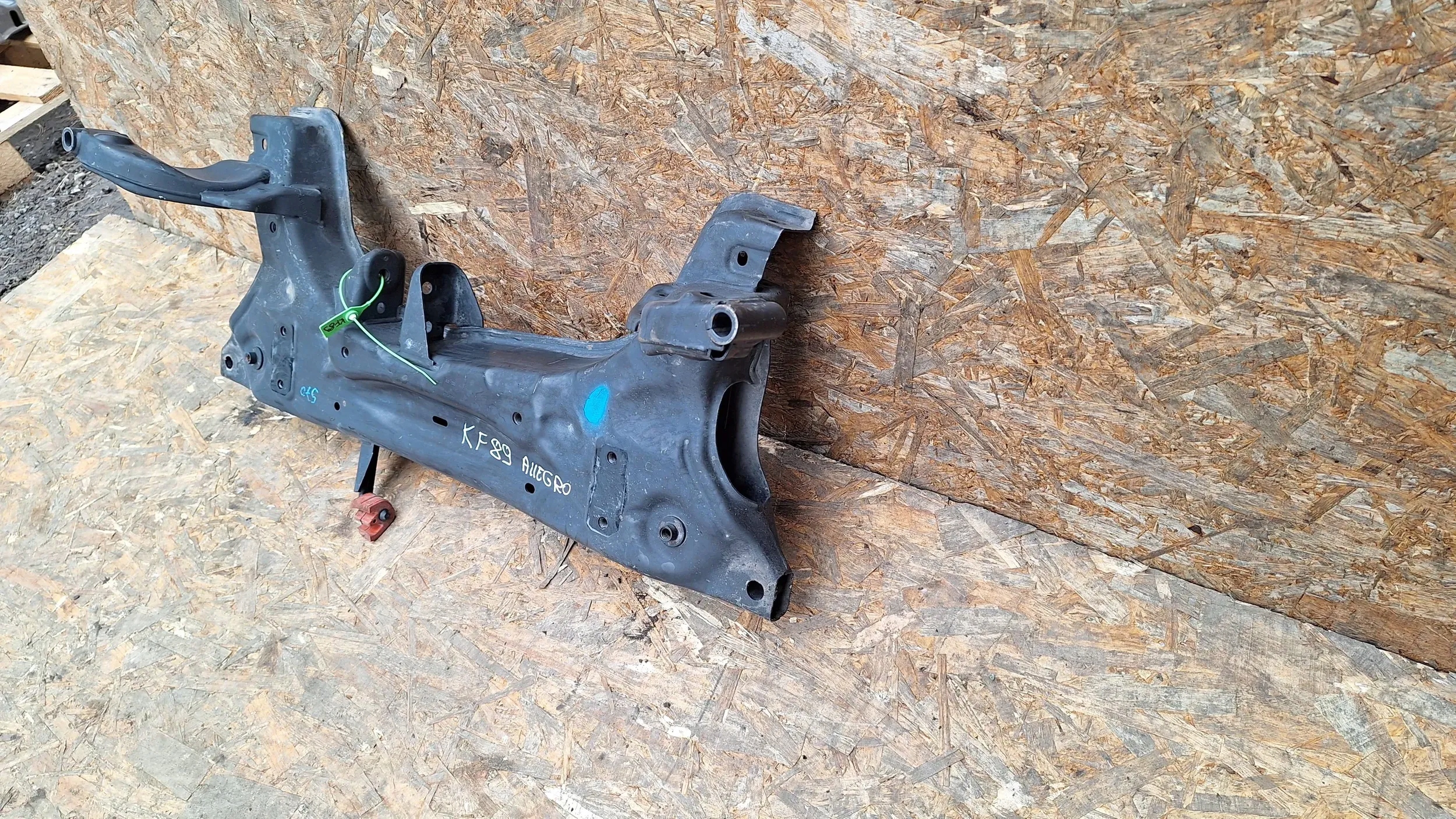 axle beam subframe axle beam front H1BC-5019-AD FORD FIESTA MK8