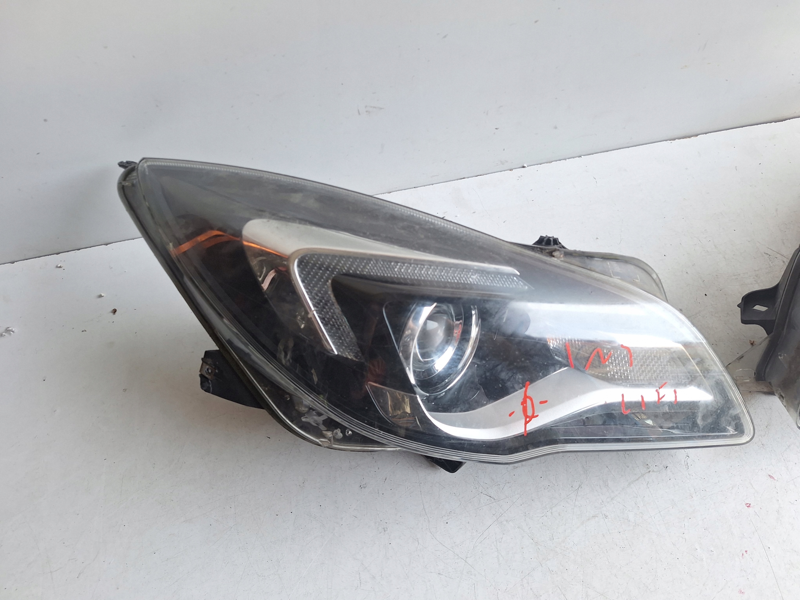 OPEL INSIGNIA A LIFT 13-17 light left + LED UK
