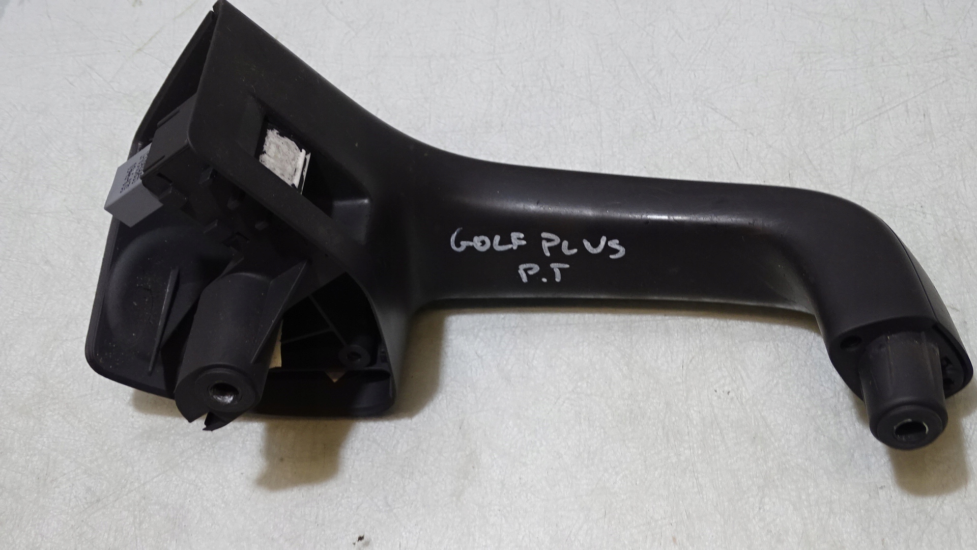 RĄCZKA UCHWYT DRZWI P.T VOLKSWAGEN GOLF PLUS 1.9TDI