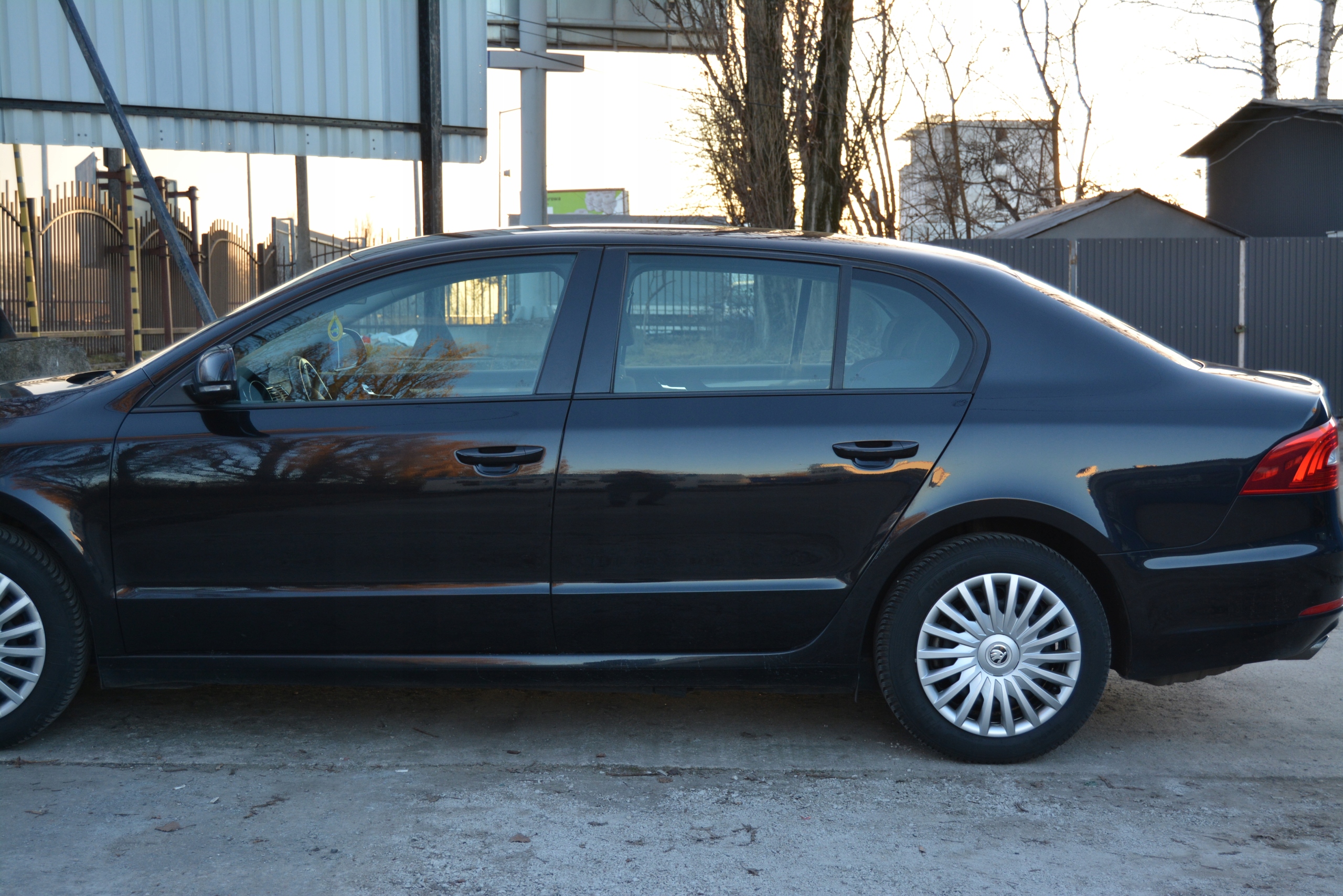 5db41d764b1b9b3d6e6fb02a3823