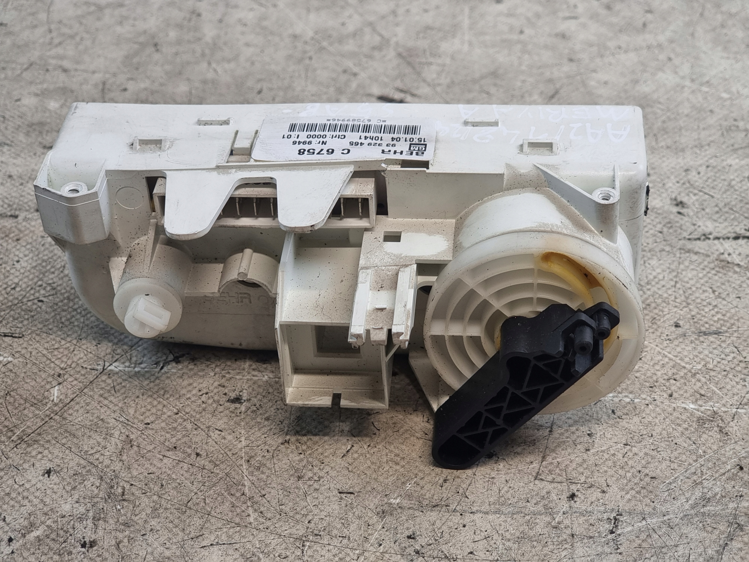 Unite commande clima Bouches buses OE 93329465 OPEL MERIVA A 04r