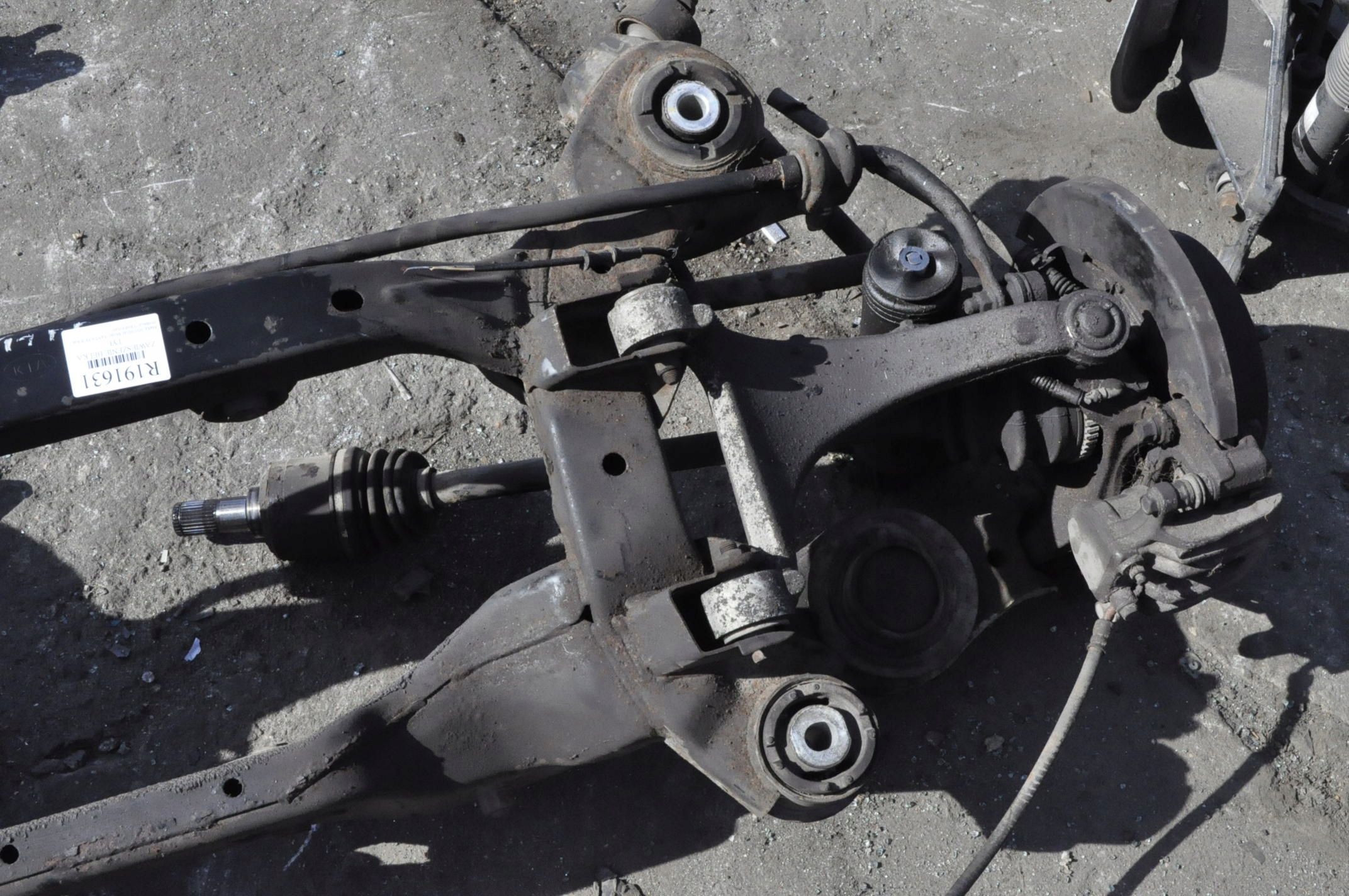 HYUNDAI SANTA FE II ZAWIESZENIE BELKA TYŁ Typ samochodu Samochody osobowe