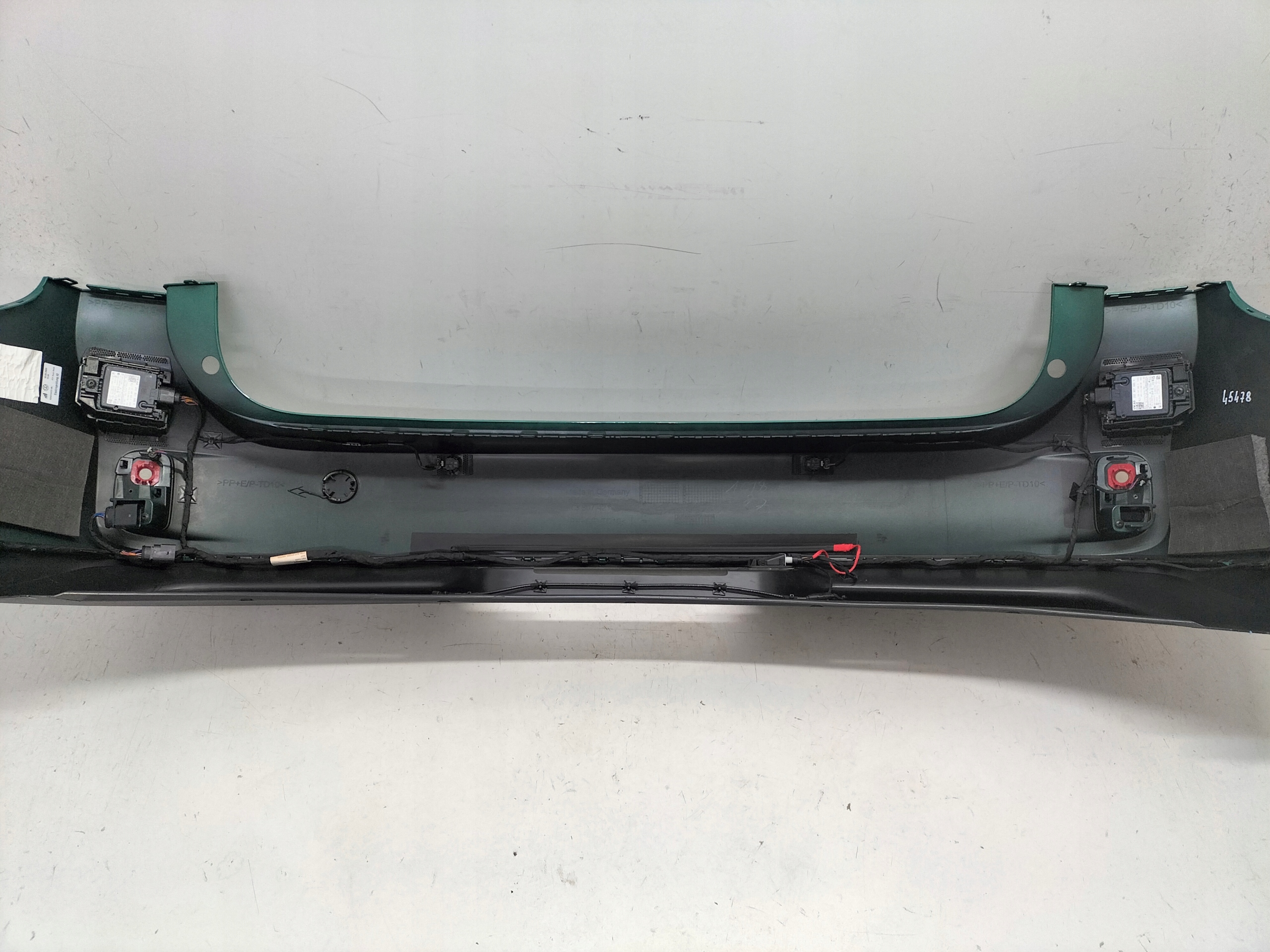 Stoßstange hinten heck VW ID BUZZ 22