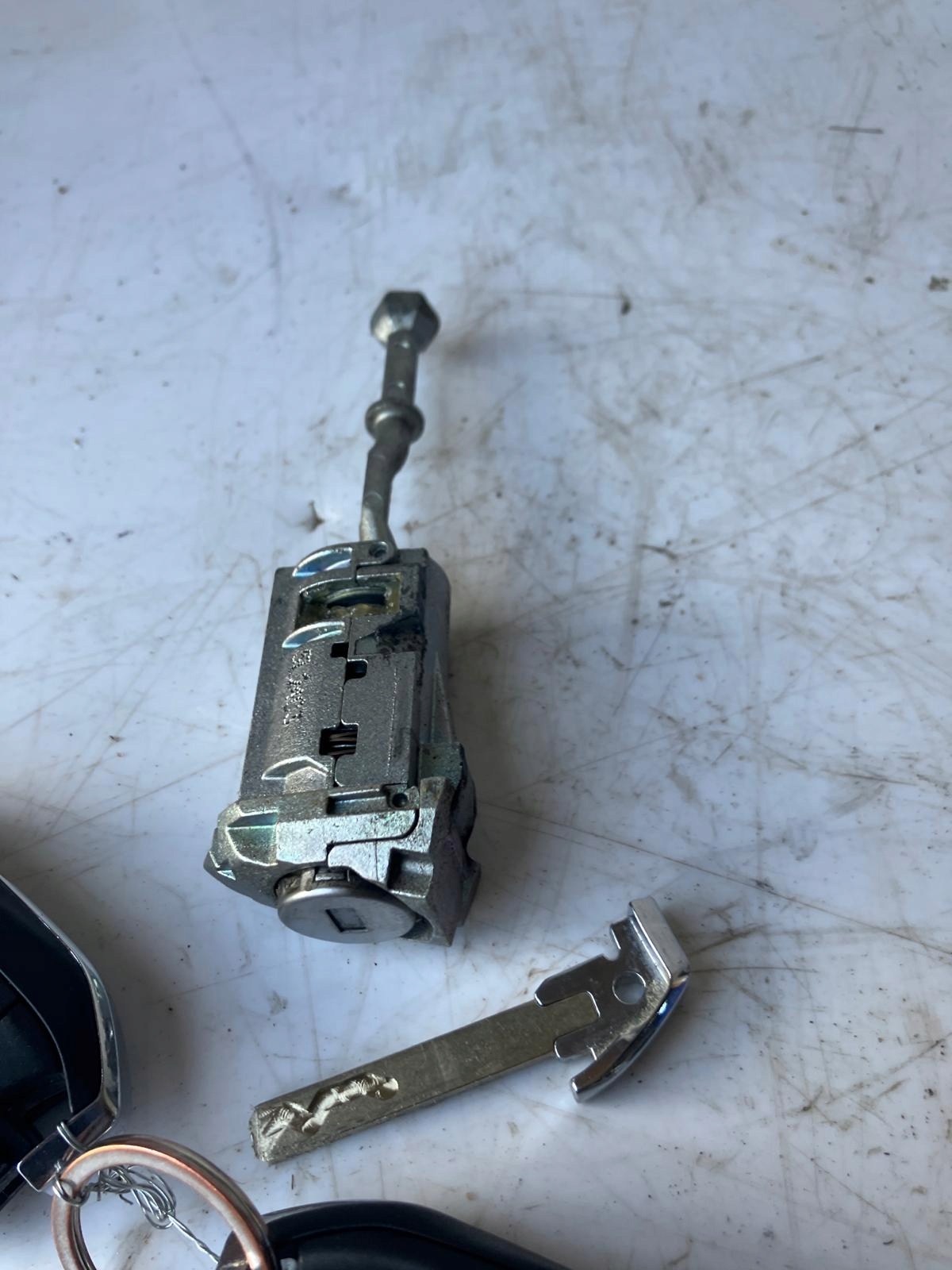 Insert Clé PILOT CITROEN C4 II B7