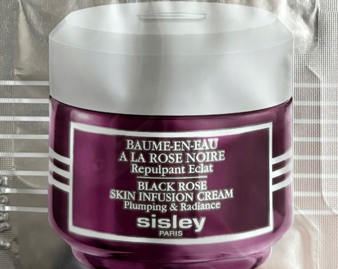 sisley Black Rose Skin Infusion Cream dzień