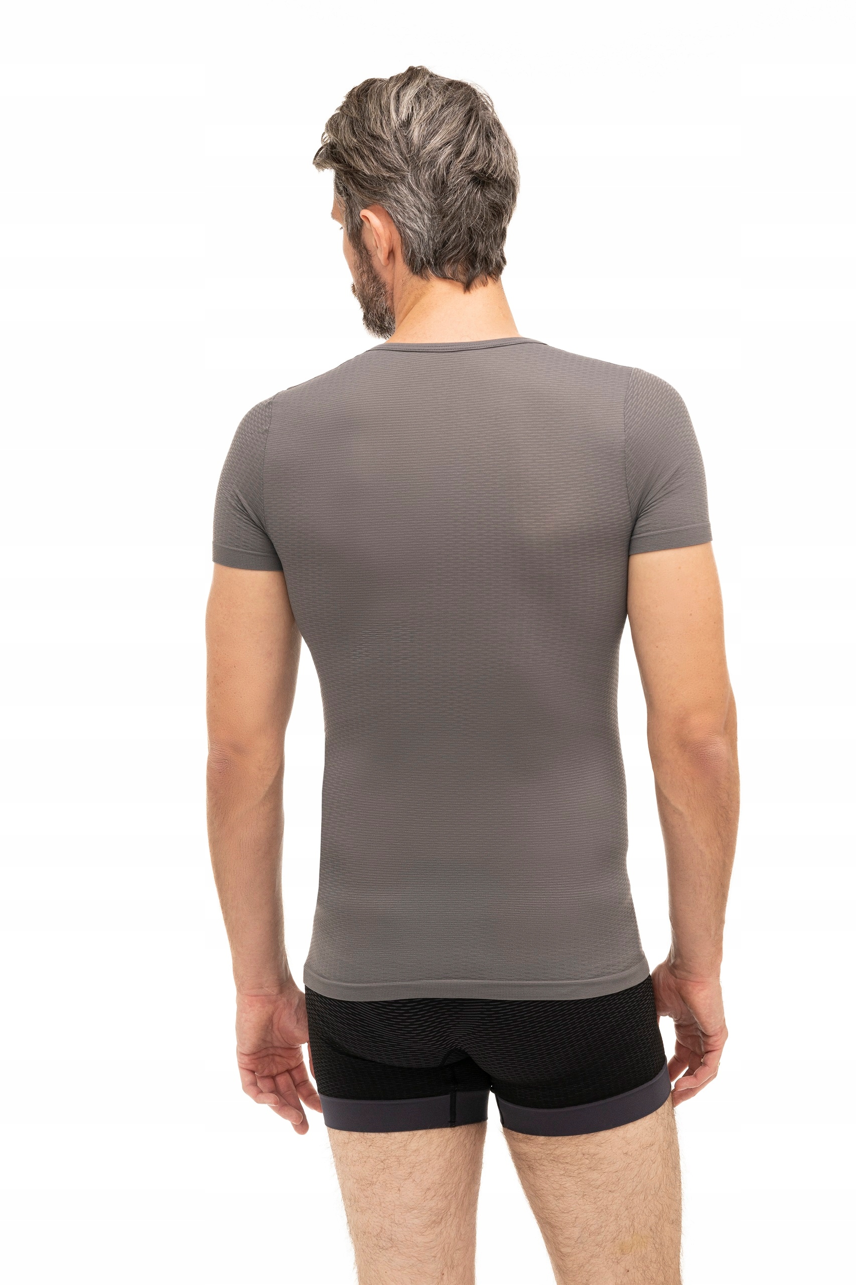BRUBECK BASE LAYER KOSZULKA TERMOAKTYWNA UNISEX KRÓTKI RĘKAW POTÓWKA L Cechy dodatkowe brak