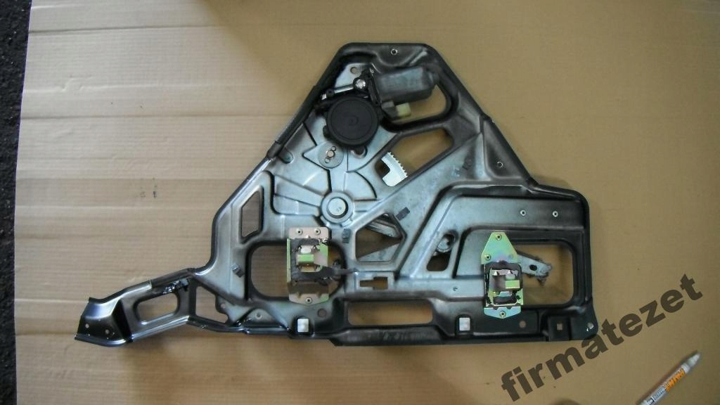 RANGE ROVER II P38 94-02 MECHANIZM PRAWY TYLNY