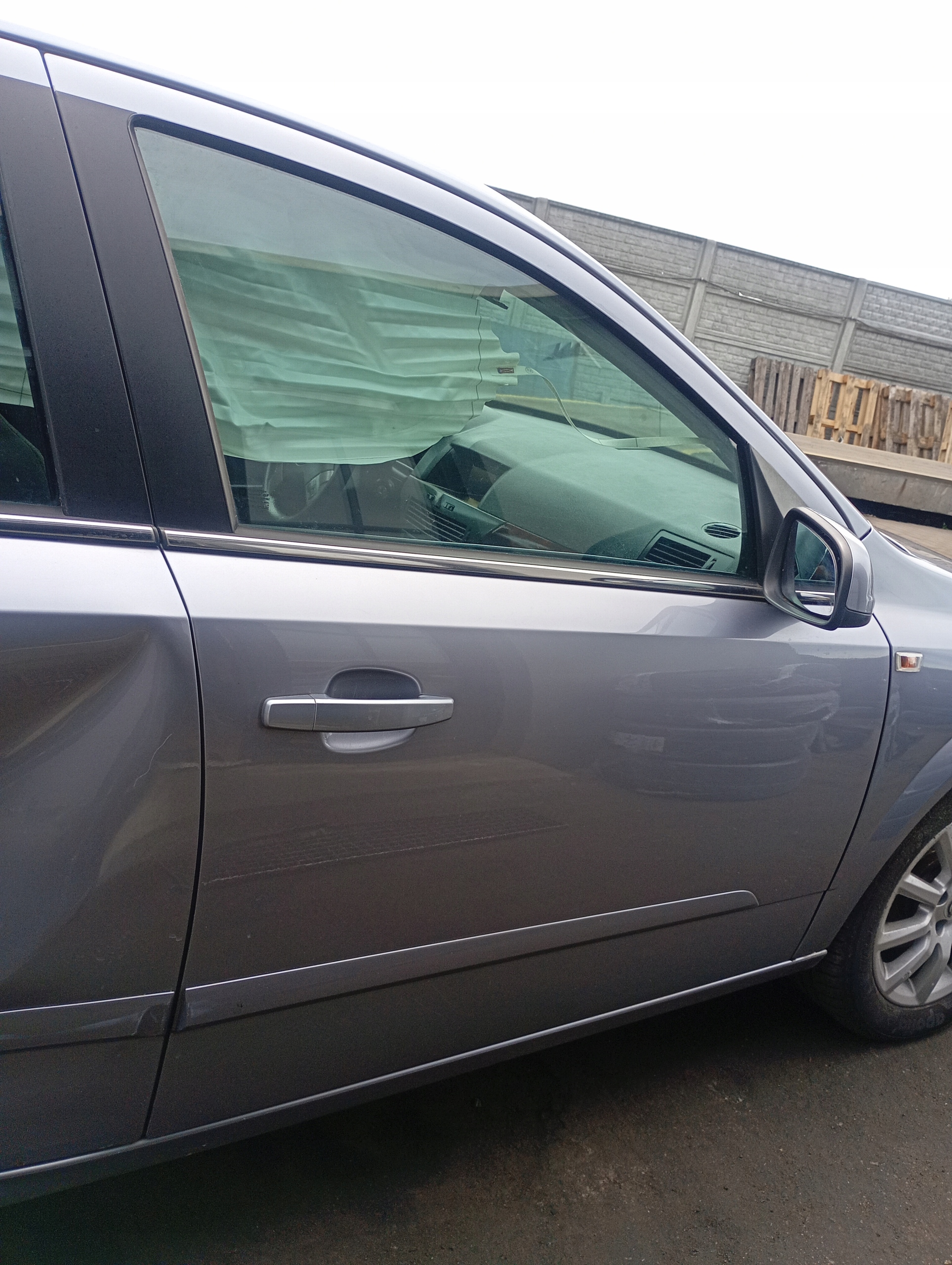 door right front front OPEL ASTRA H 04-10 kod lakieru Z163